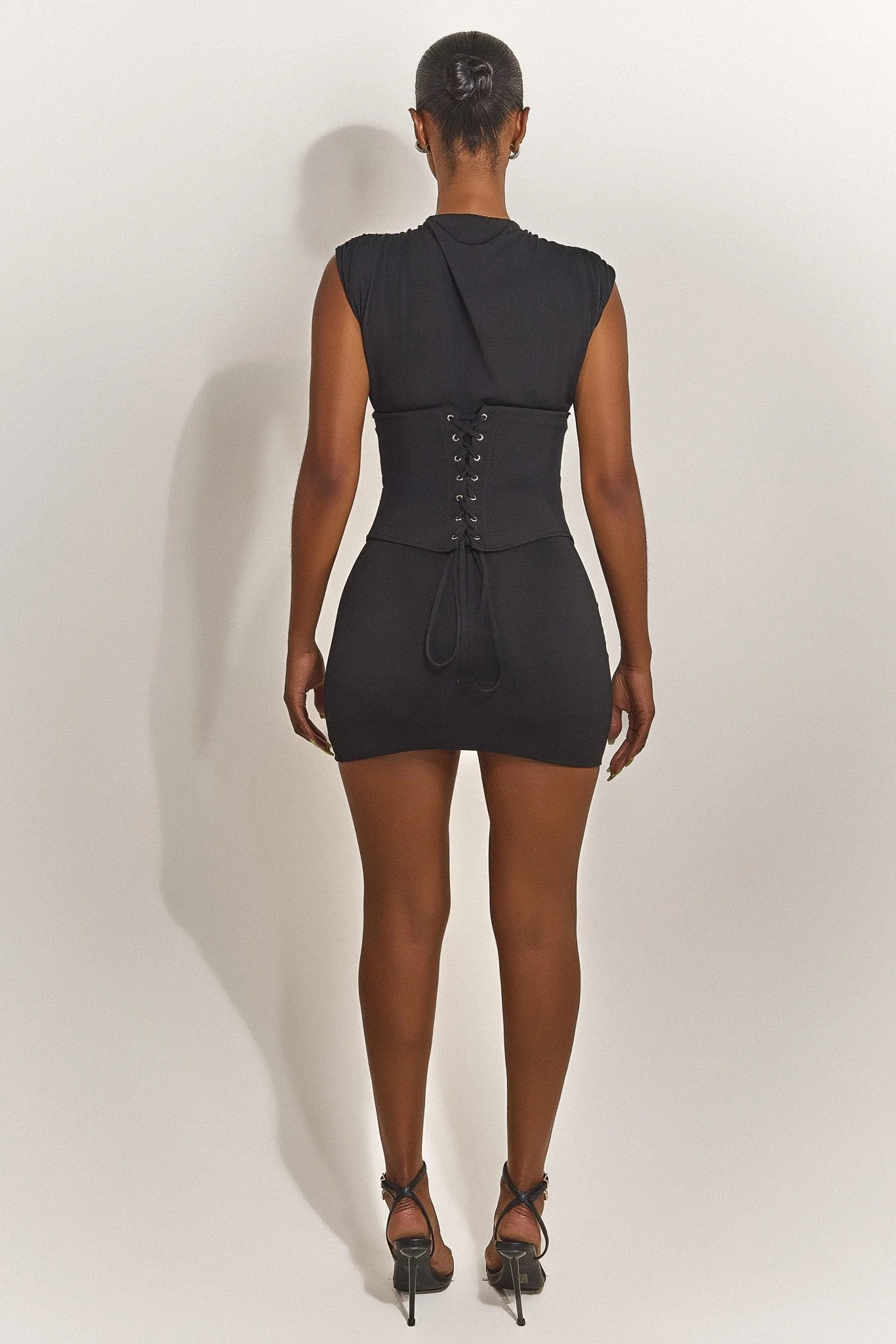 107-sandra-mini-in-black-13.webp Sandra Mini in Black