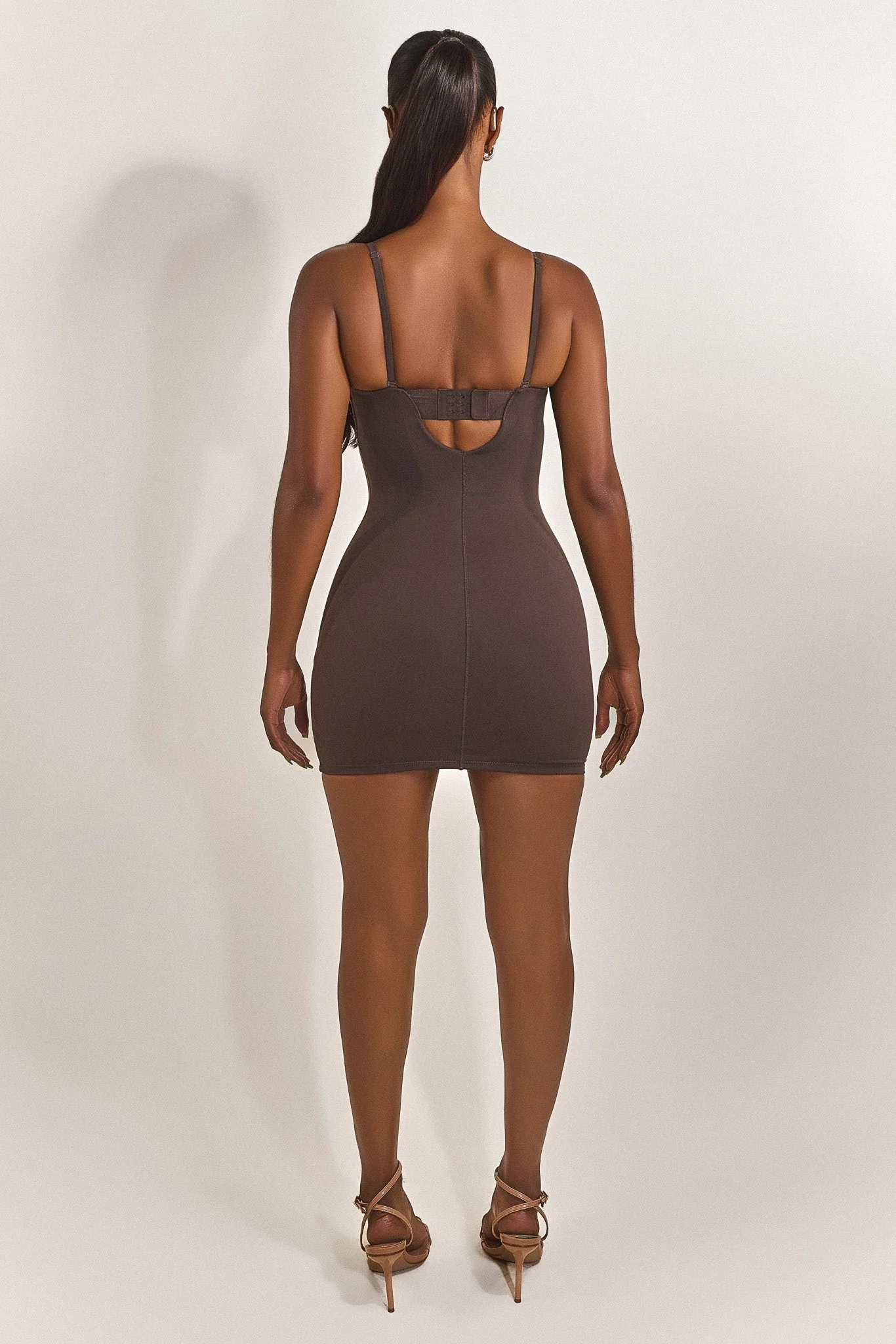 127-the-sculpt-mini-in-brown-11.webp The Sculpt Mini in Brown