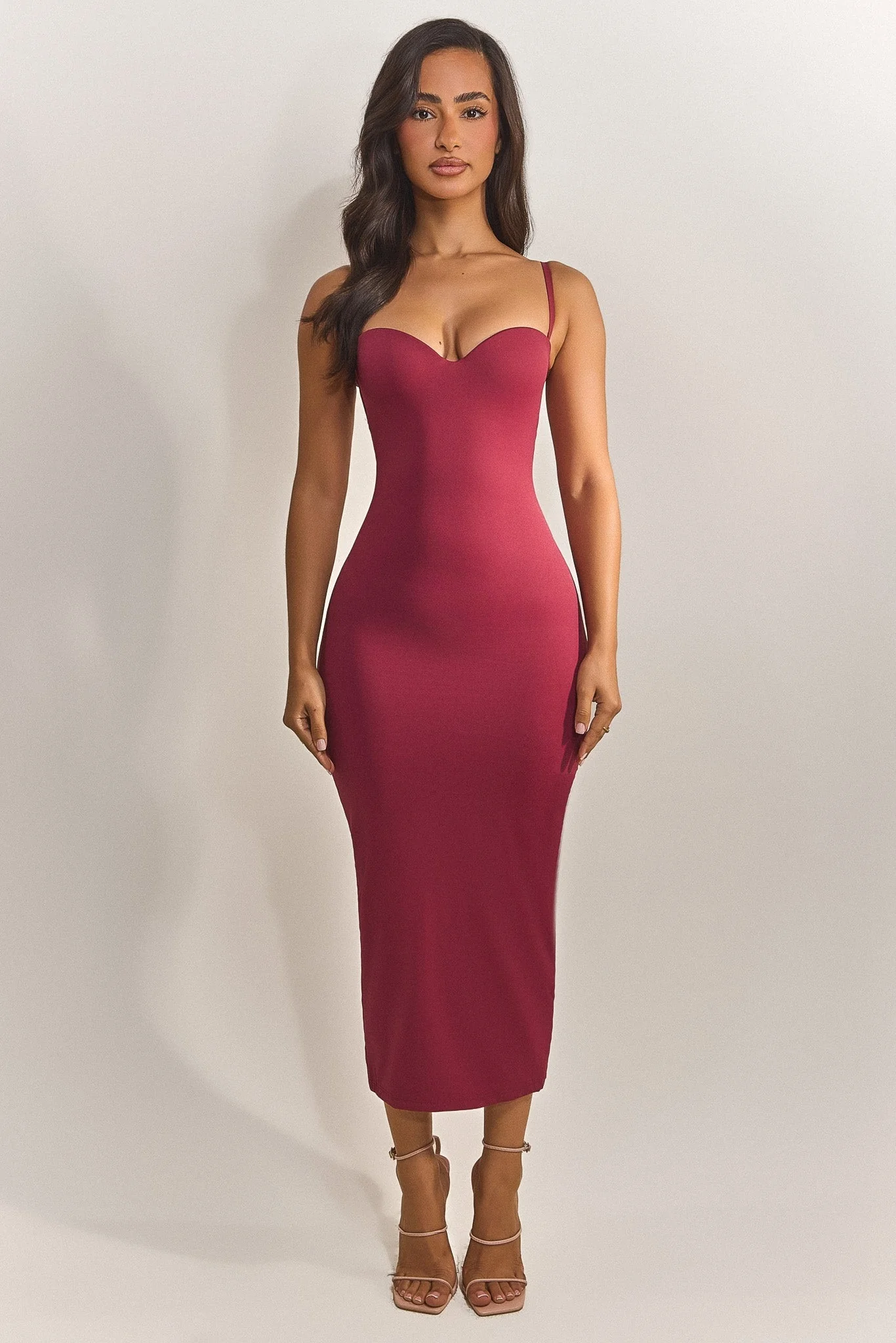 1602-the-sculpt-midaxi-in-red-2.webp The Sculpt Midaxi in Red