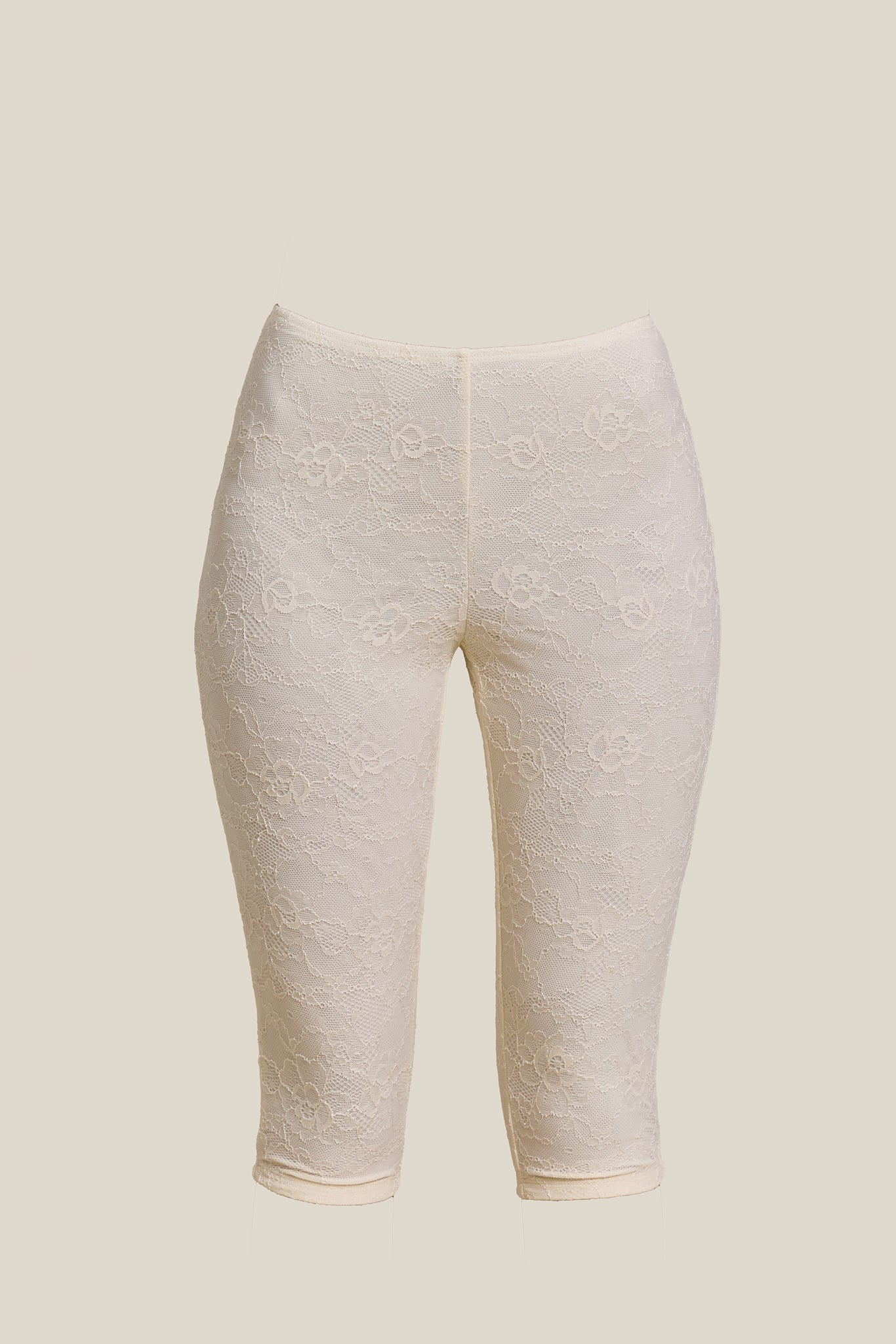 The Brielle Capri Bottoms in Off White
