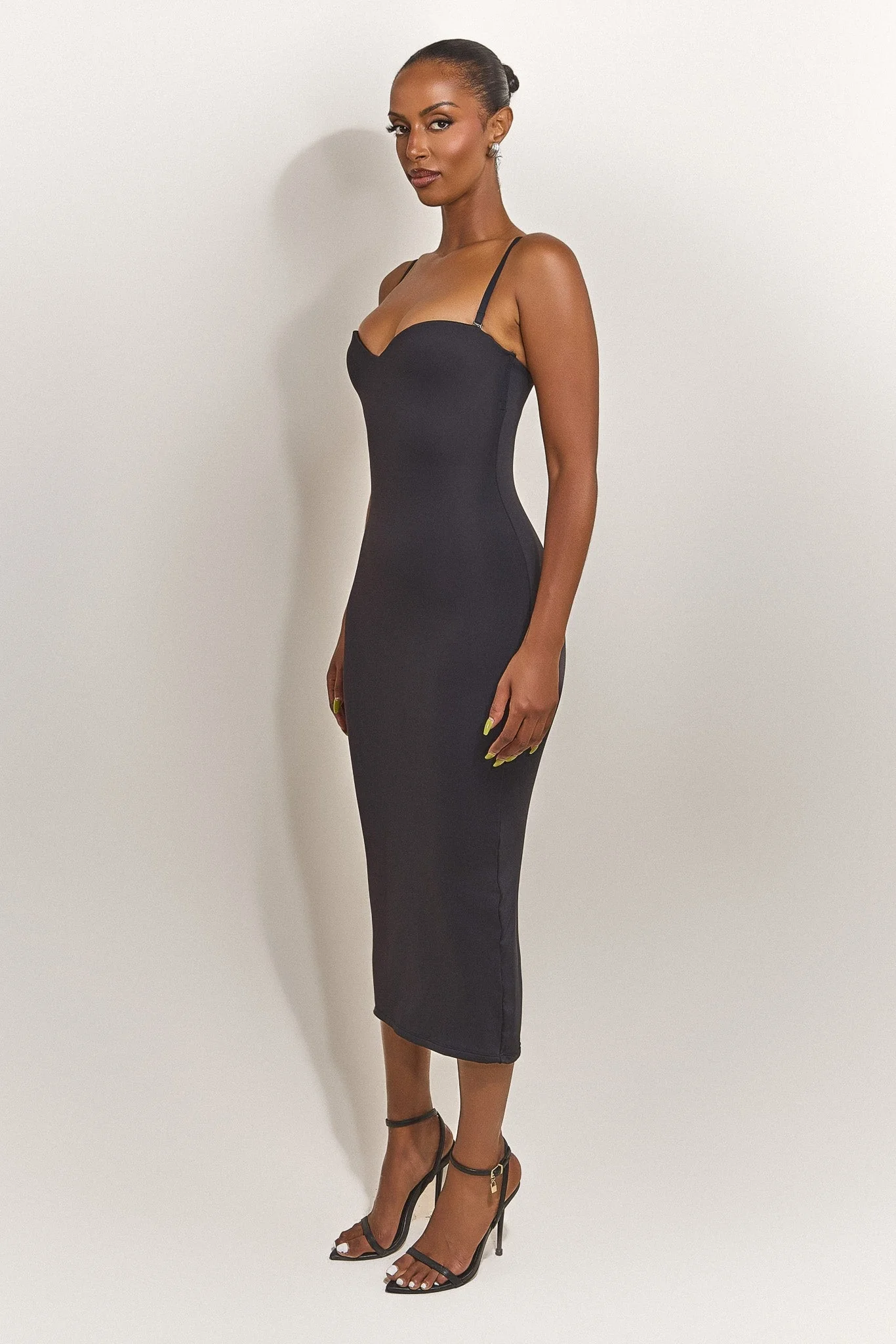 The Sculpt Midaxi in Black