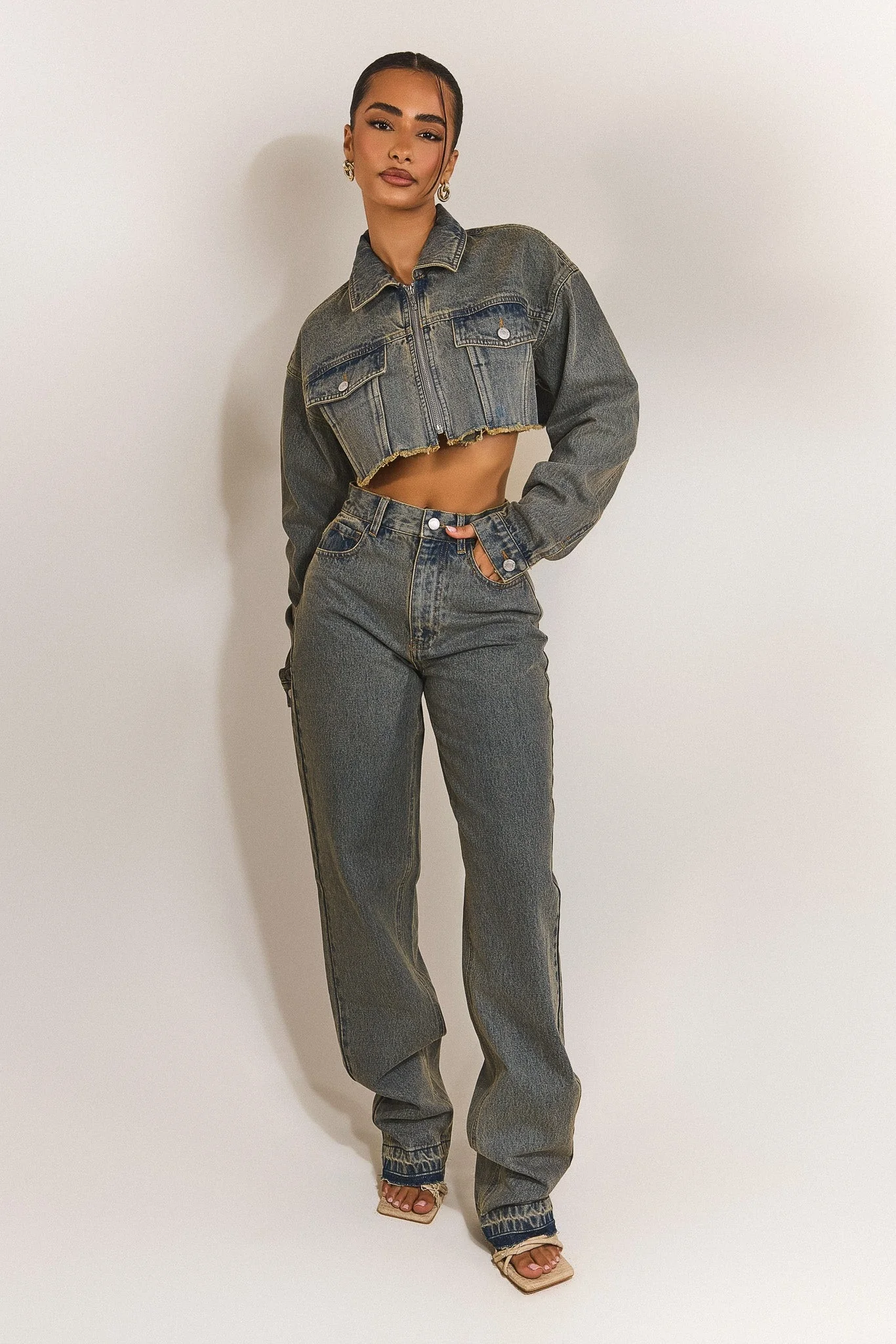 227-the-kali-jeans-2.webp The Kali Jeans