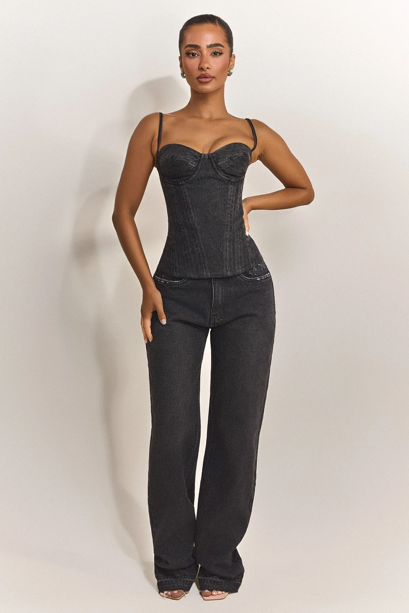 2312-the-chiara-jeans-1.webp The Chiara Jeans