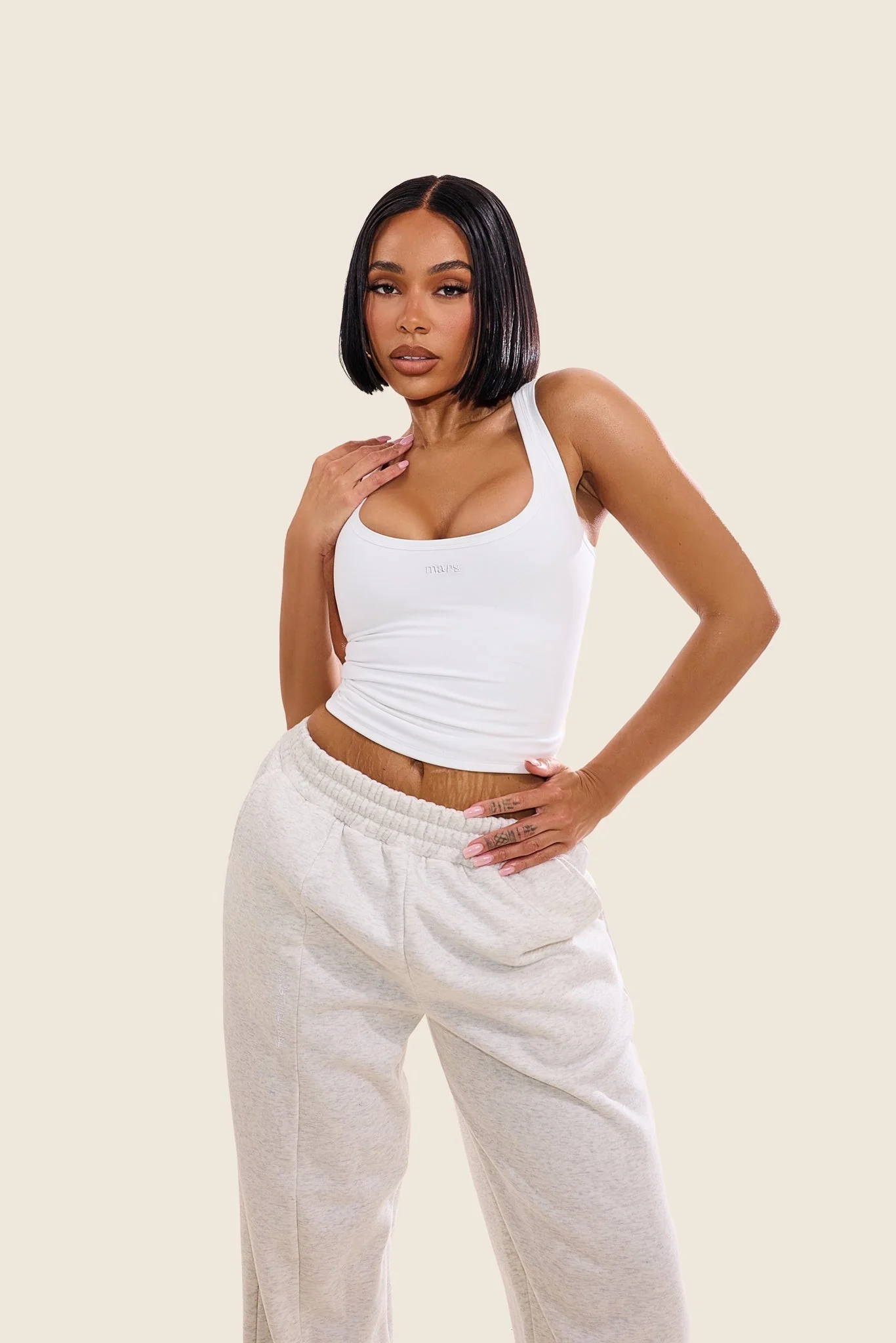 2342-the-sculpt-vest-in-white-1.webp The Sculpt Vest in White