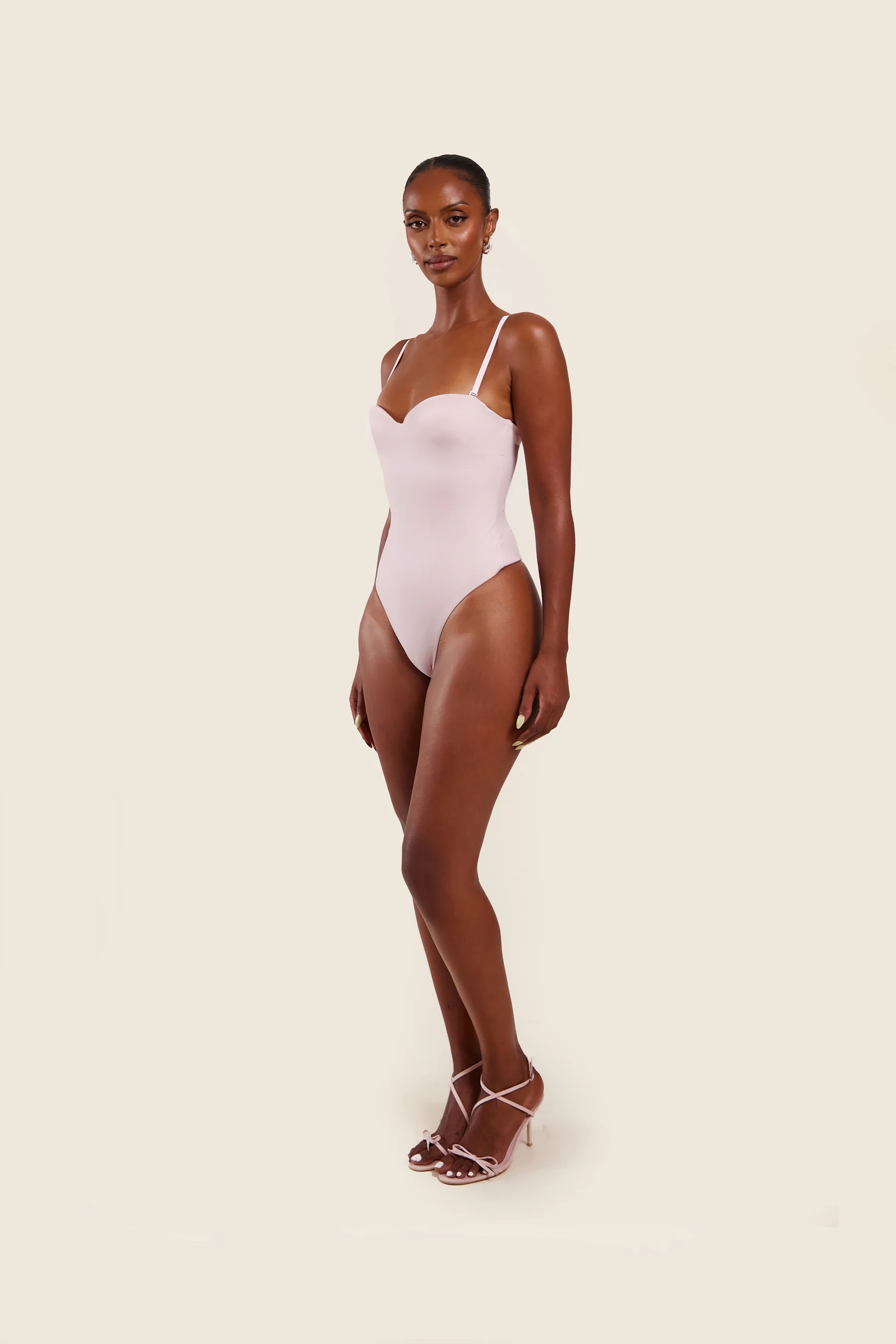 2352-the-sculpt-bodysuit-in-baby-pink-10.webp The Sculpt Bodysuit in Baby Pink