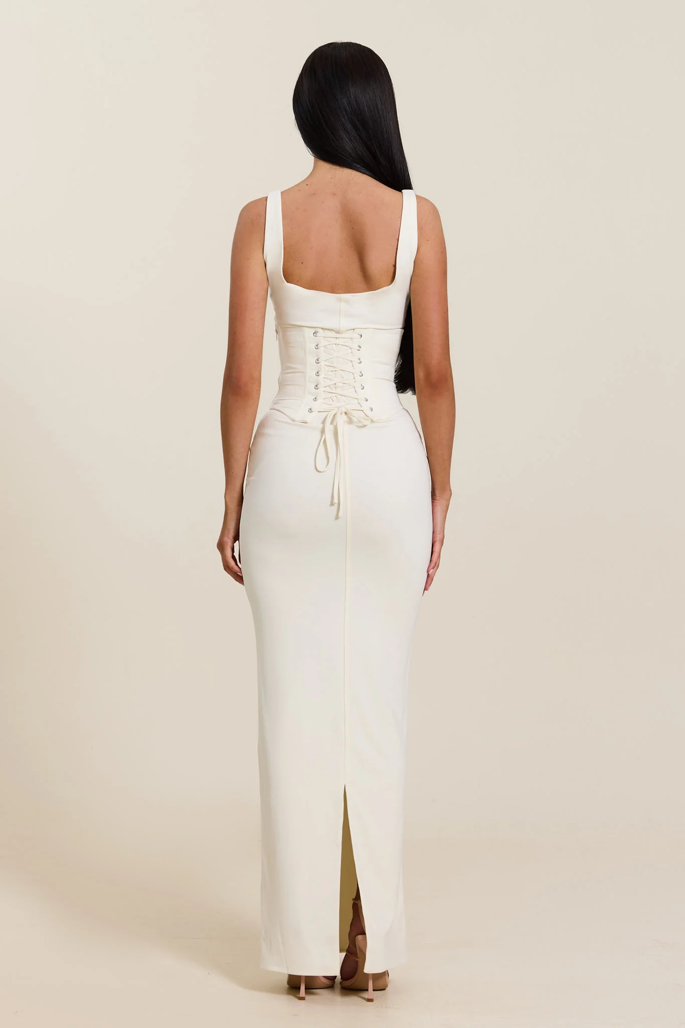 The Sandra Scoop Maxi in Cream