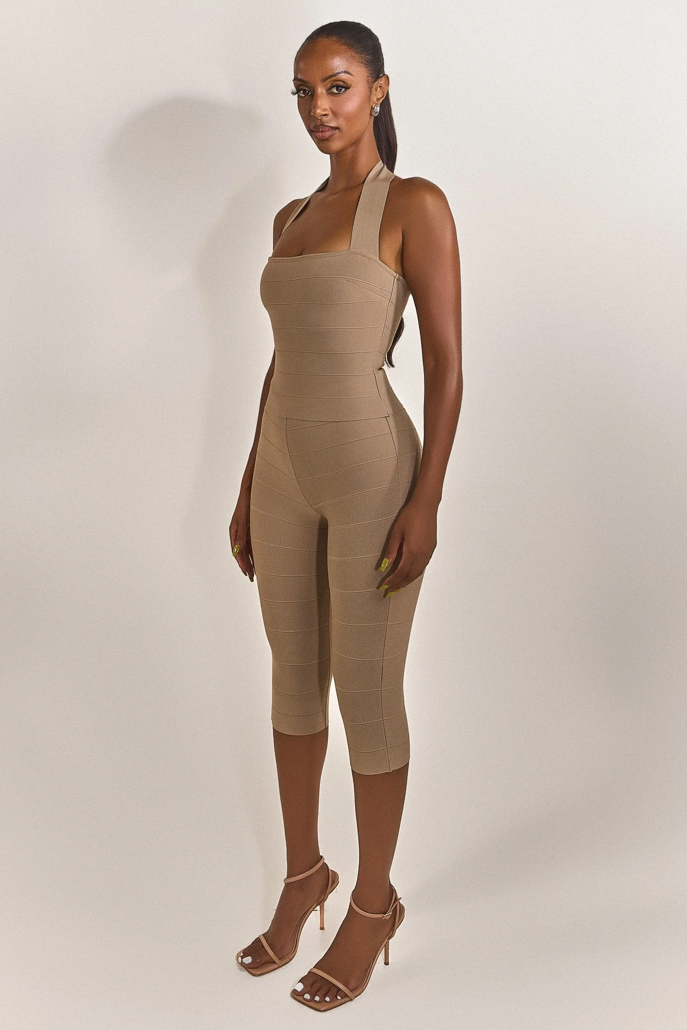 2912-the-natalia-capri-bottoms-2.webp The Natalia Capri Bottoms
