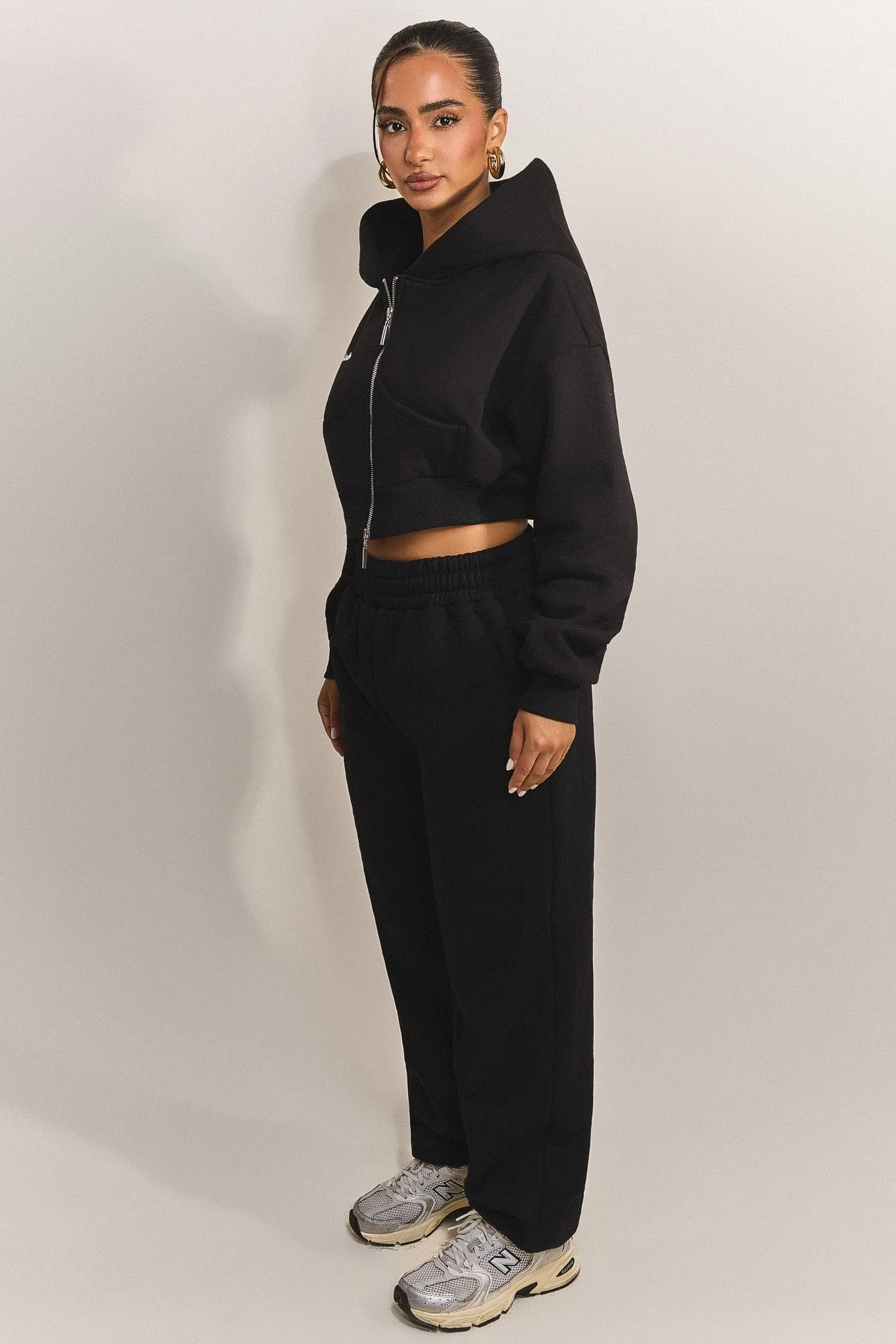 3023-the-classics-cropped-zip-hoodie-in-black-4.webp The Classics Cropped Zip Hoodie in Black