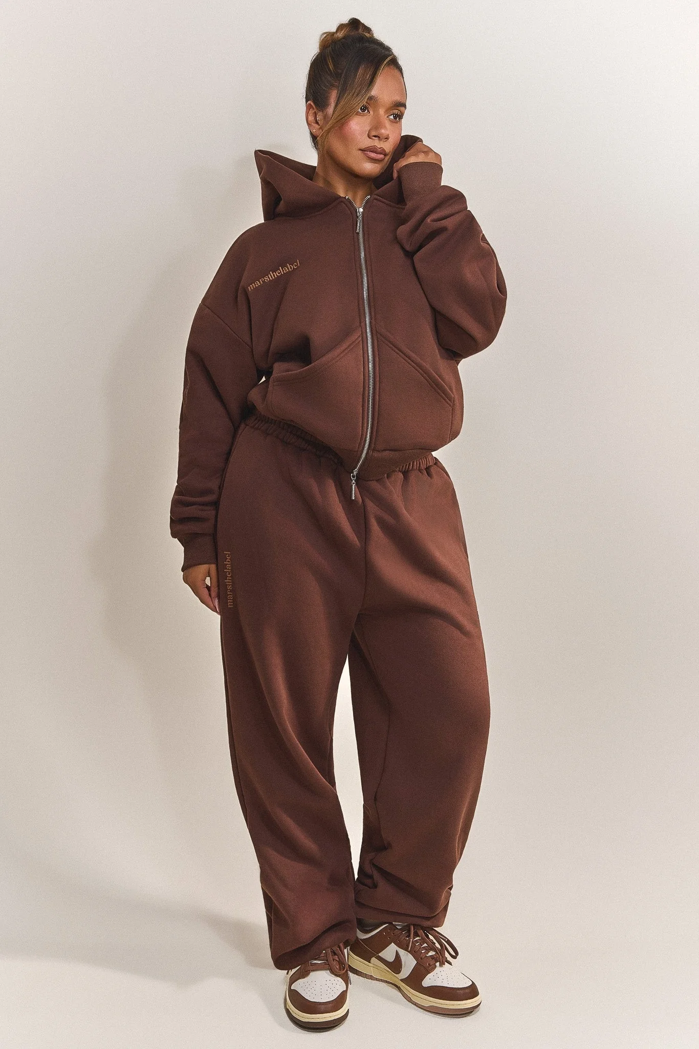 3297-the-classics-longline-zip-jacket-in-brown-5.webp The Classics Longline Zip Jacket in Brown