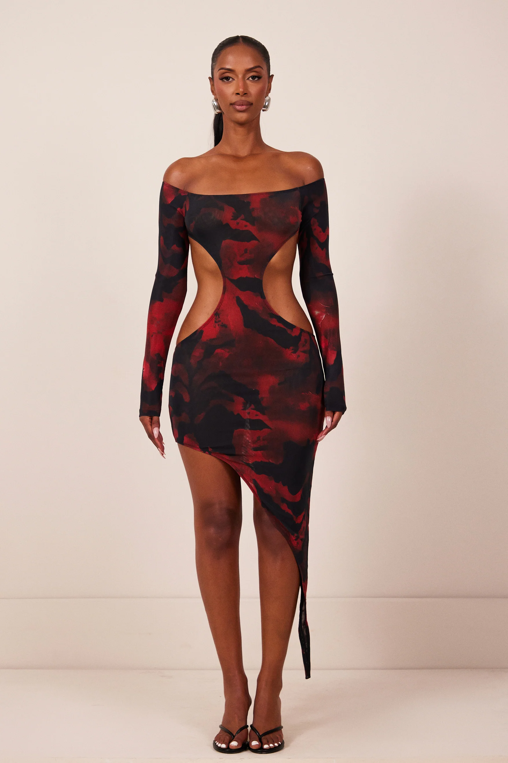 3395-the-asymmetric-cut-out-mini-in-red-print-7.webp The Asymmetric Cut Out Mini in Red Print