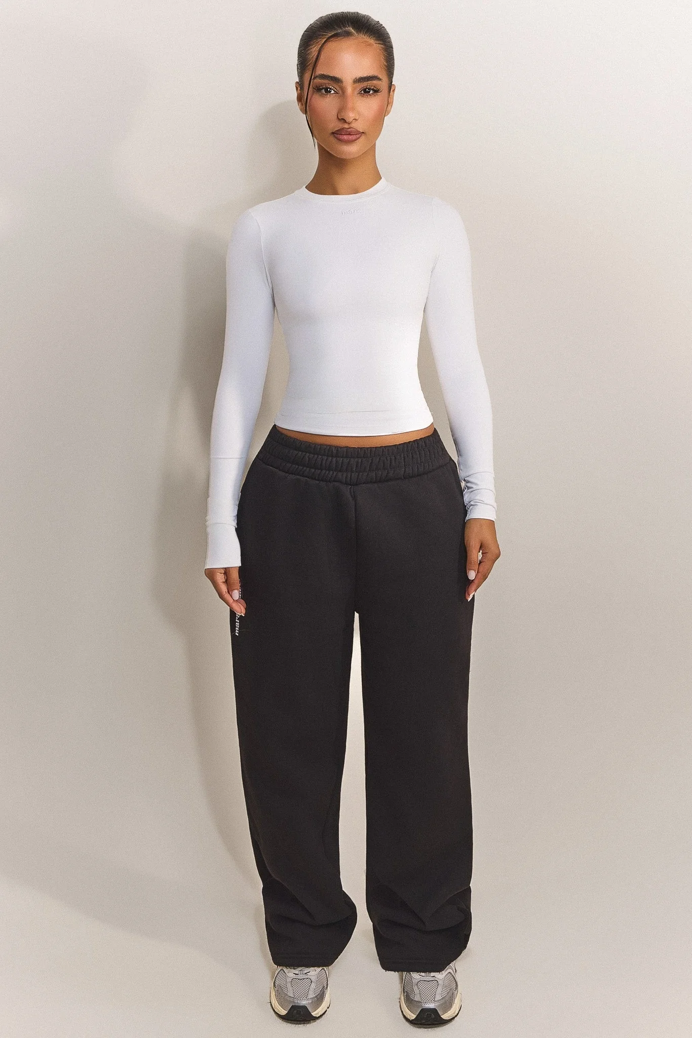 3416-the-sculpt-long-sleeve-top-in-white-2.webp The Sculpt Long Sleeve Top in White
