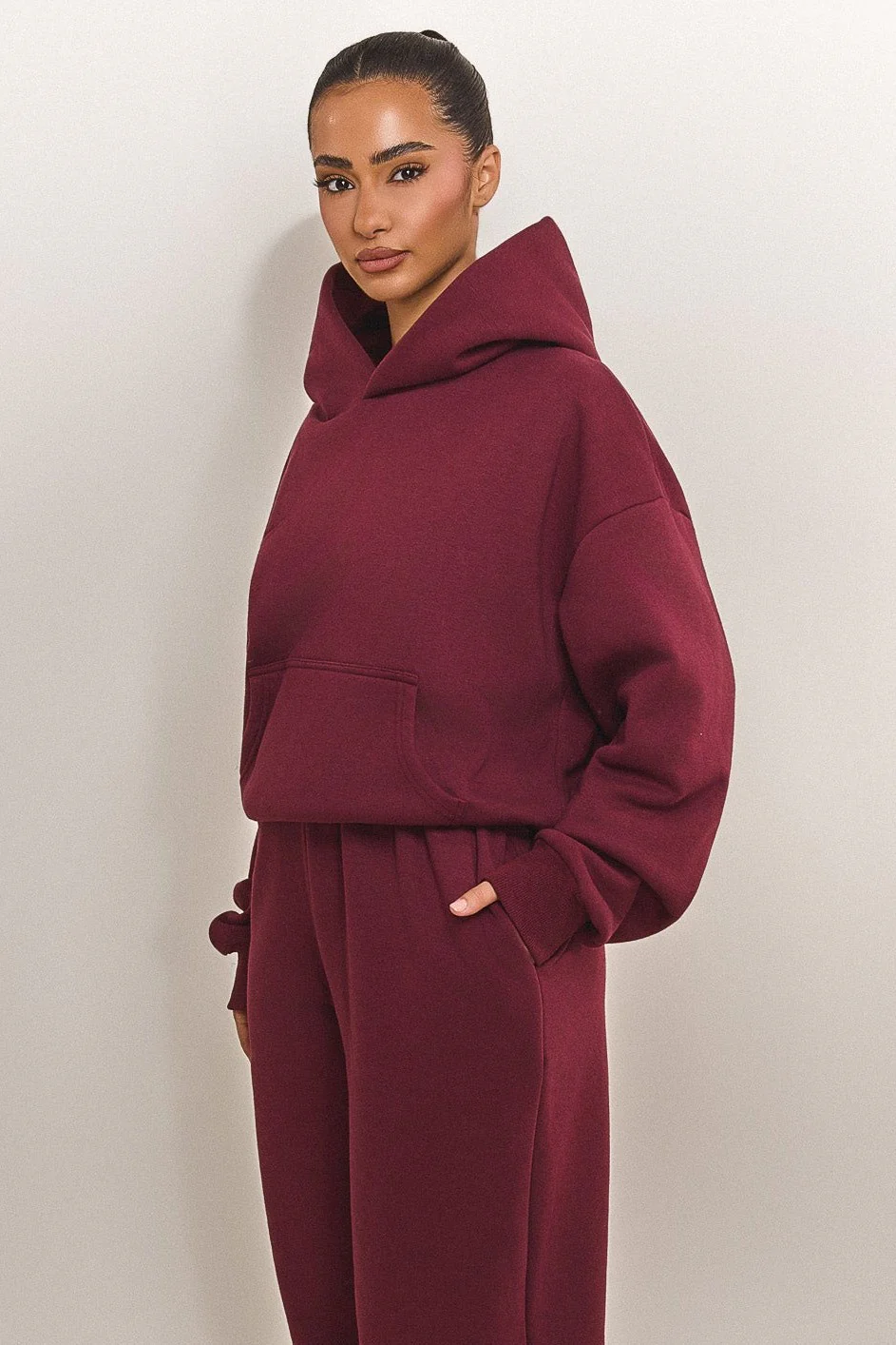 3576-the-classics-hoodie-in-wine-2.webp The Classics Hoodie in Wine
