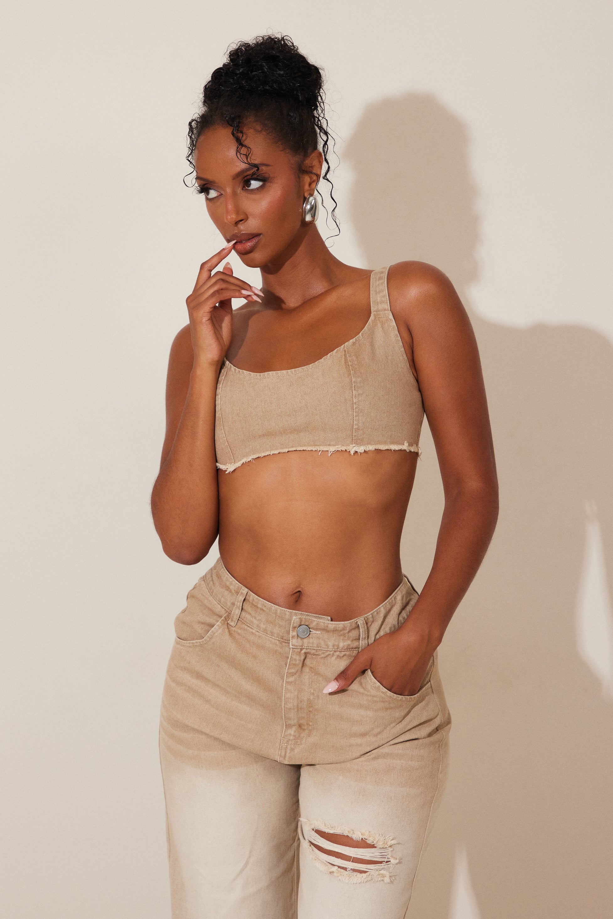 3639-maxine-bralet-4.jpg Maxine Bralet