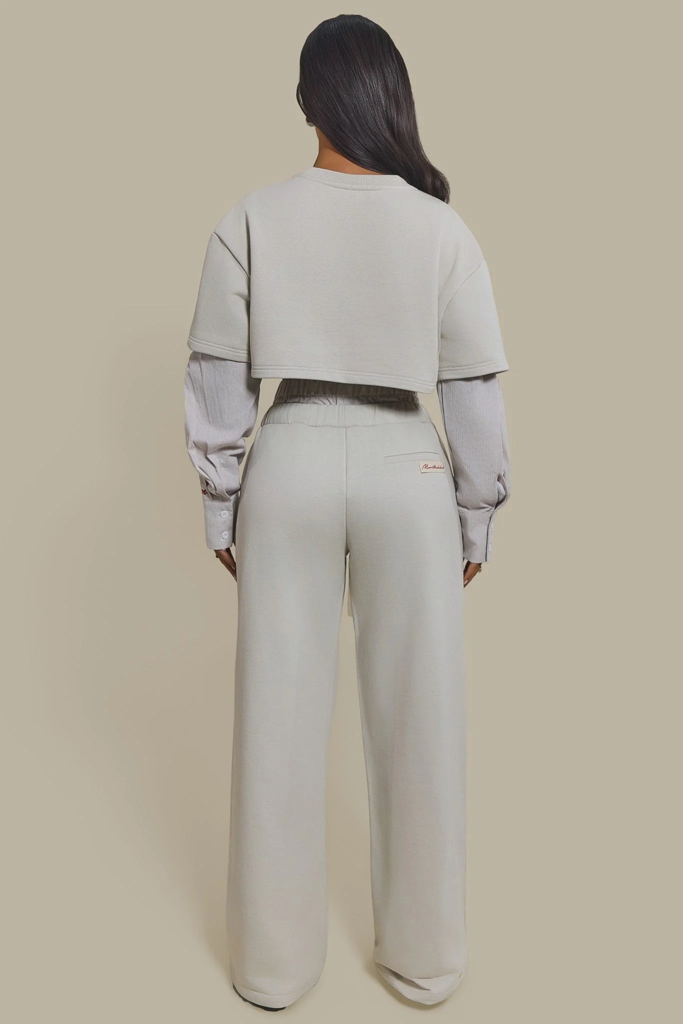3674-the-boxer-wide-leg-joggers-in-beige-4.webp The Boxer Wide-Leg Joggers in Beige