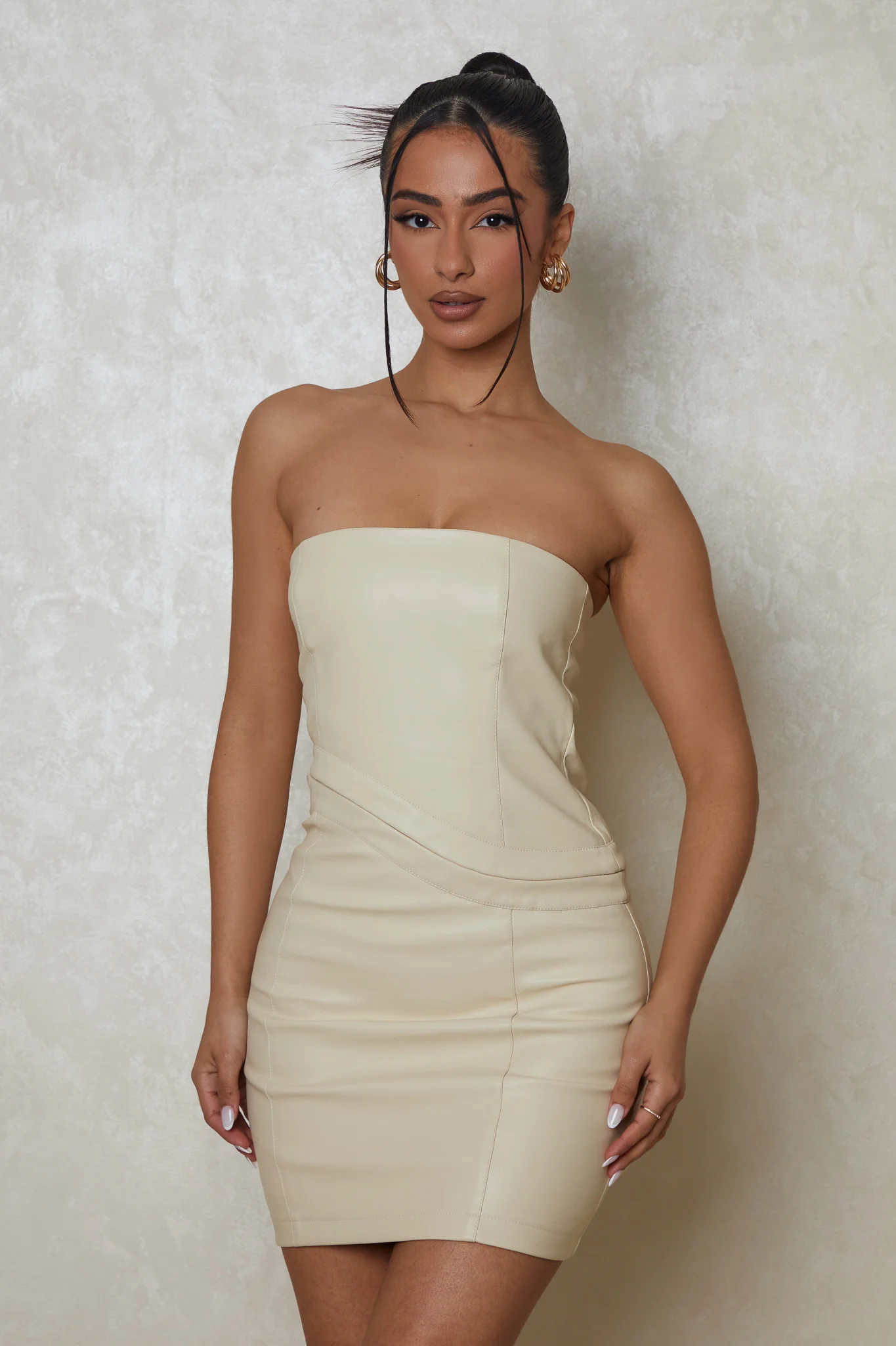 3700-the-leather-hook-and-eye-dress-in-cream-3.webp The Leather Hook And Eye Dress in Cream