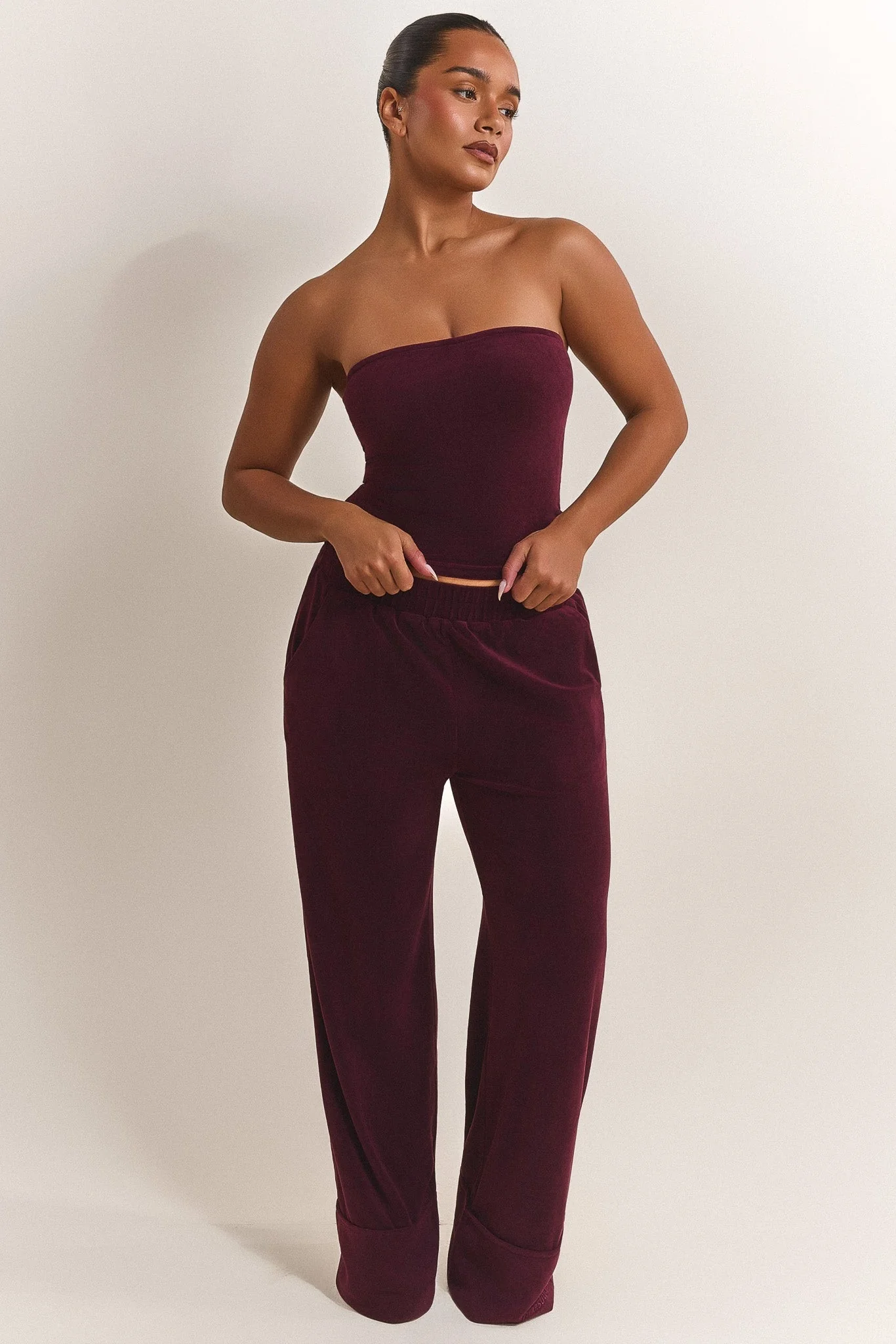 3782-the-mars-velour-pyjama-set-5.webp The Mars Velour Pyjama Set