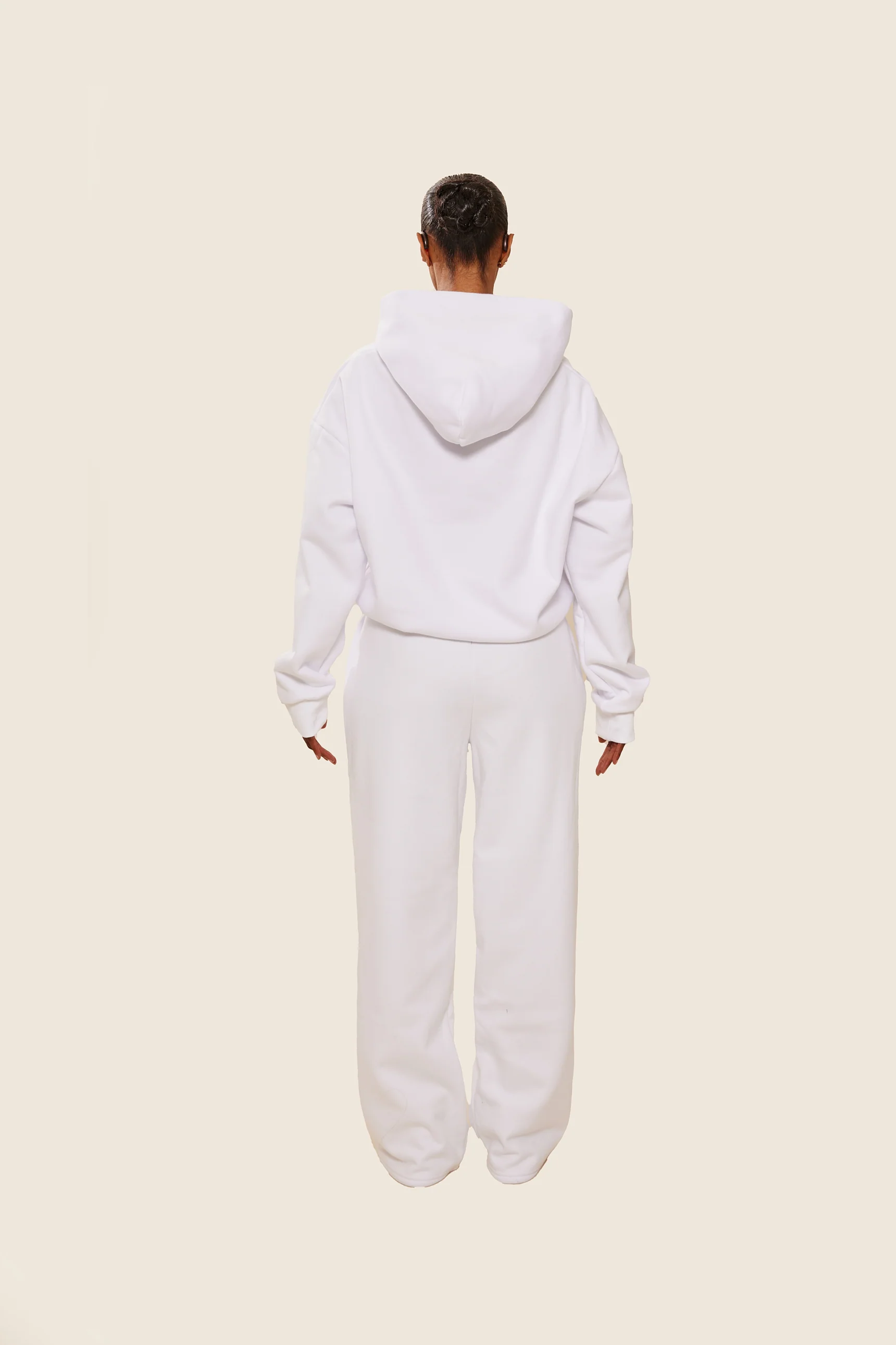 3808-the-classics-joggers-in-white-3.webp The Classics joggers in White