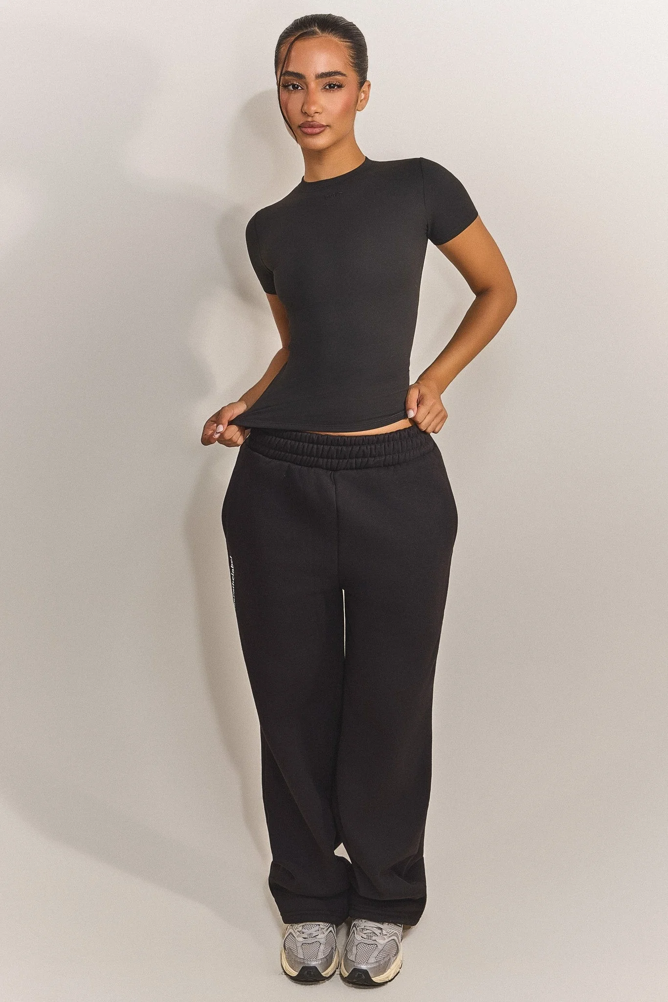 3824-the-sculpt-short-sleeve-top-in-black-10.webp The Sculpt Short Sleeve Top in Black