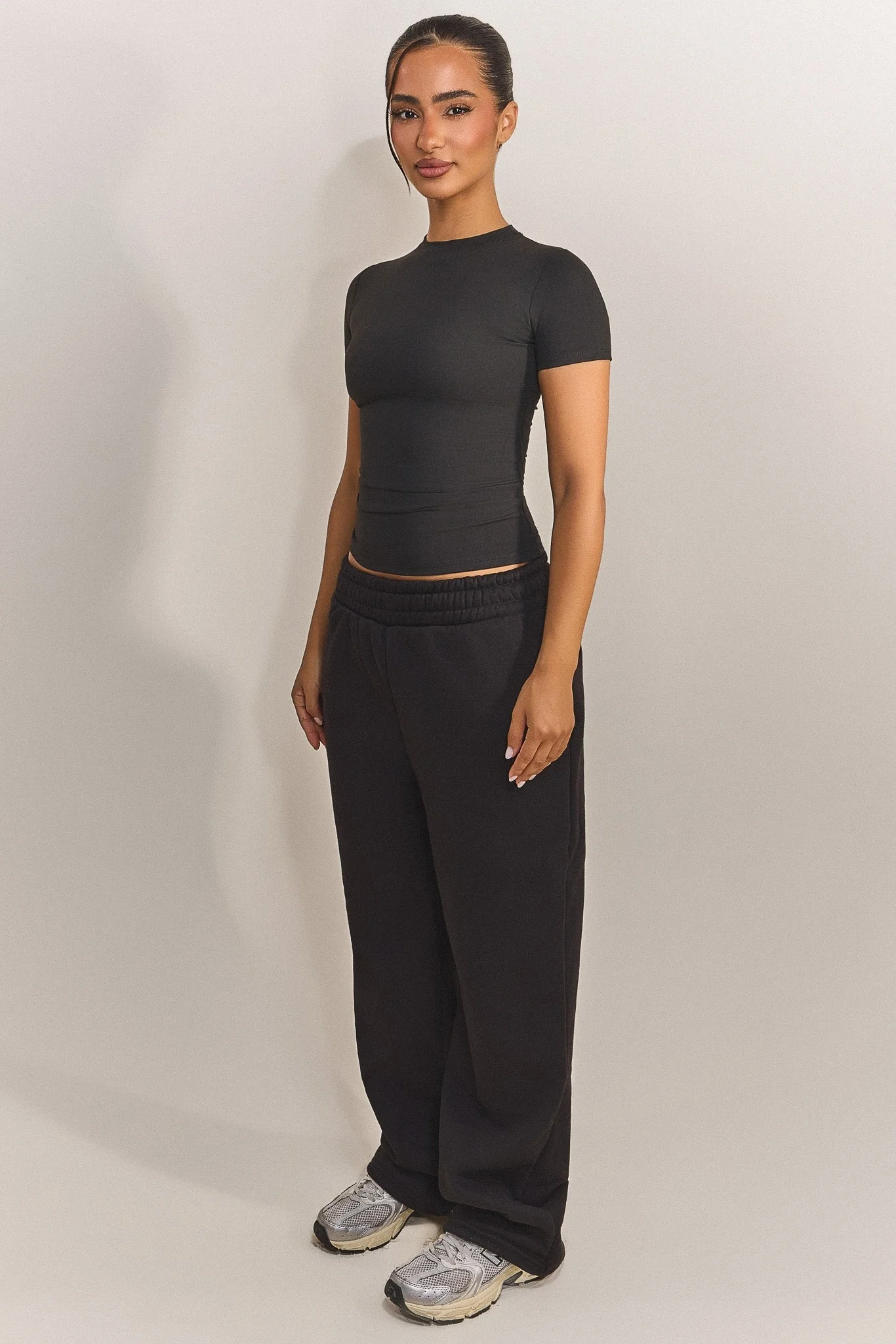 3824-the-sculpt-short-sleeve-top-in-black-9.webp The Sculpt Short Sleeve Top in Black