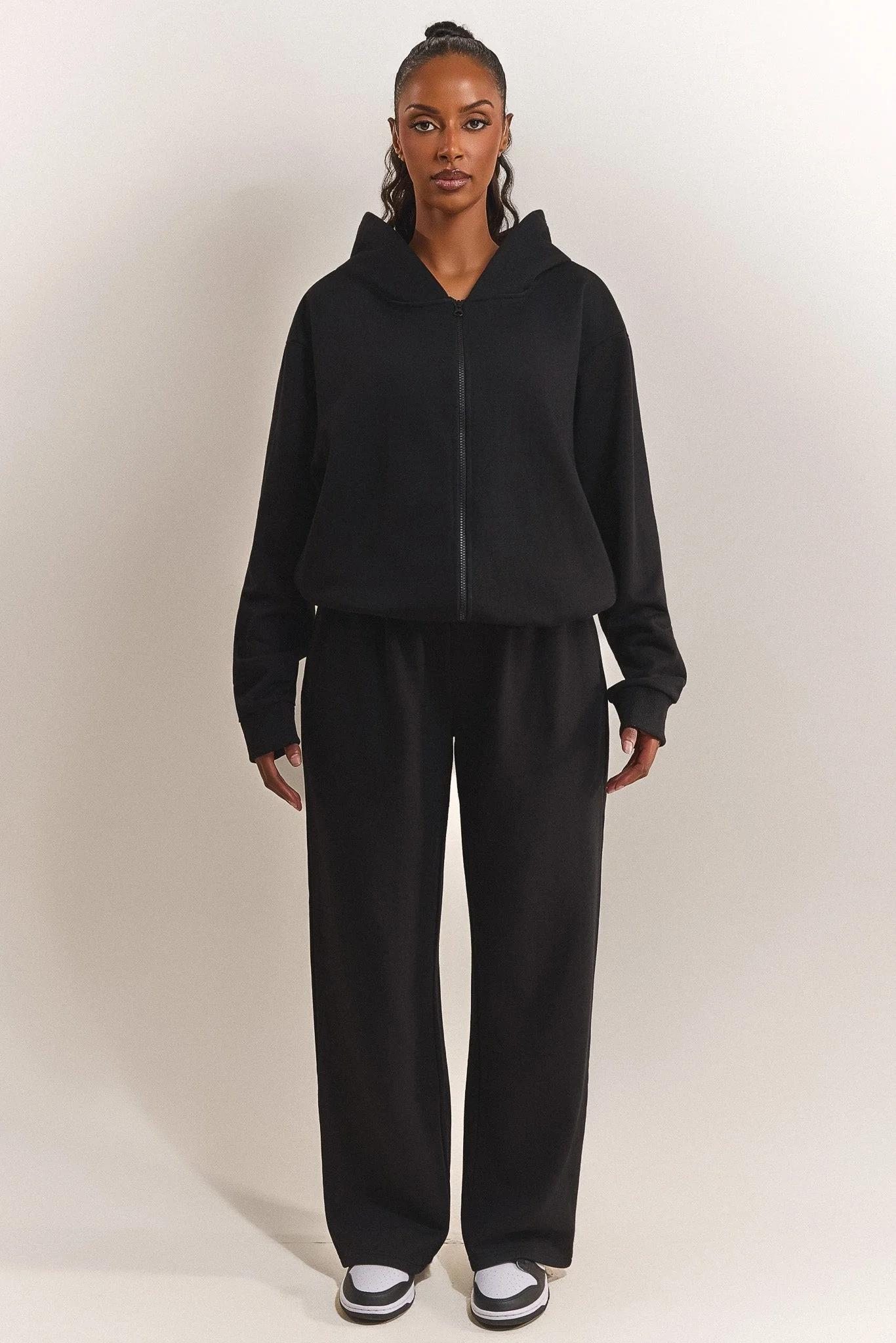 4228-the-basic-long-zip-hoodie-in-black-2.webp The Basic Long Zip Hoodie in Black