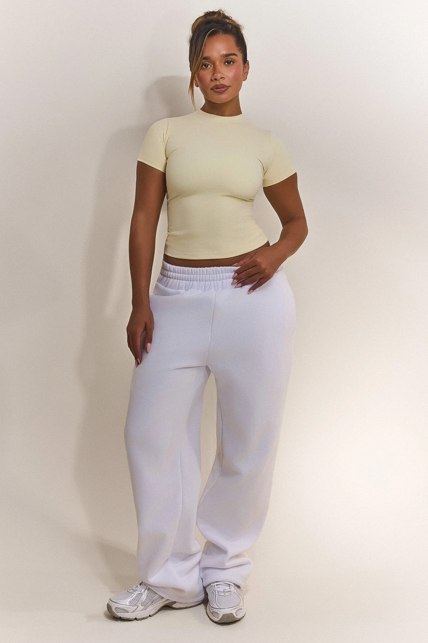 4234-the-sculpt-short-sleeve-top-in-yellow-5.webp The Sculpt Short Sleeve Top in Yellow
