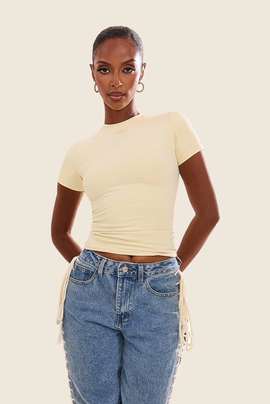 4234-the-sculpt-short-sleeve-top-in-yellow-8.webp The Sculpt Short Sleeve Top in Yellow