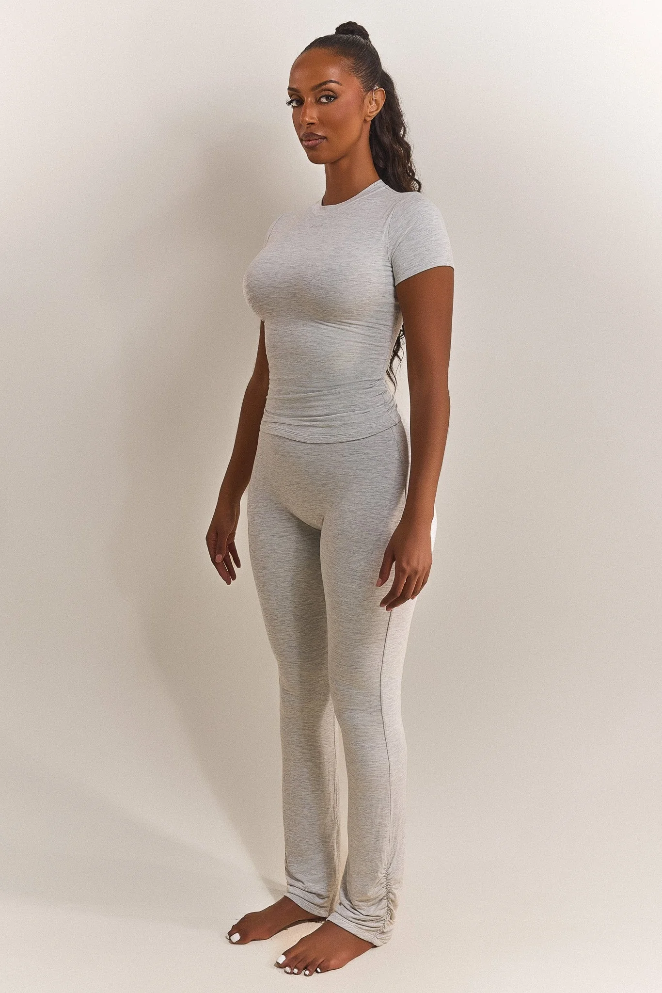 4382-the-short-sleeve-cotton-top-in-grey-marl-3.webp The Short Sleeve Cotton Top in Grey Marl