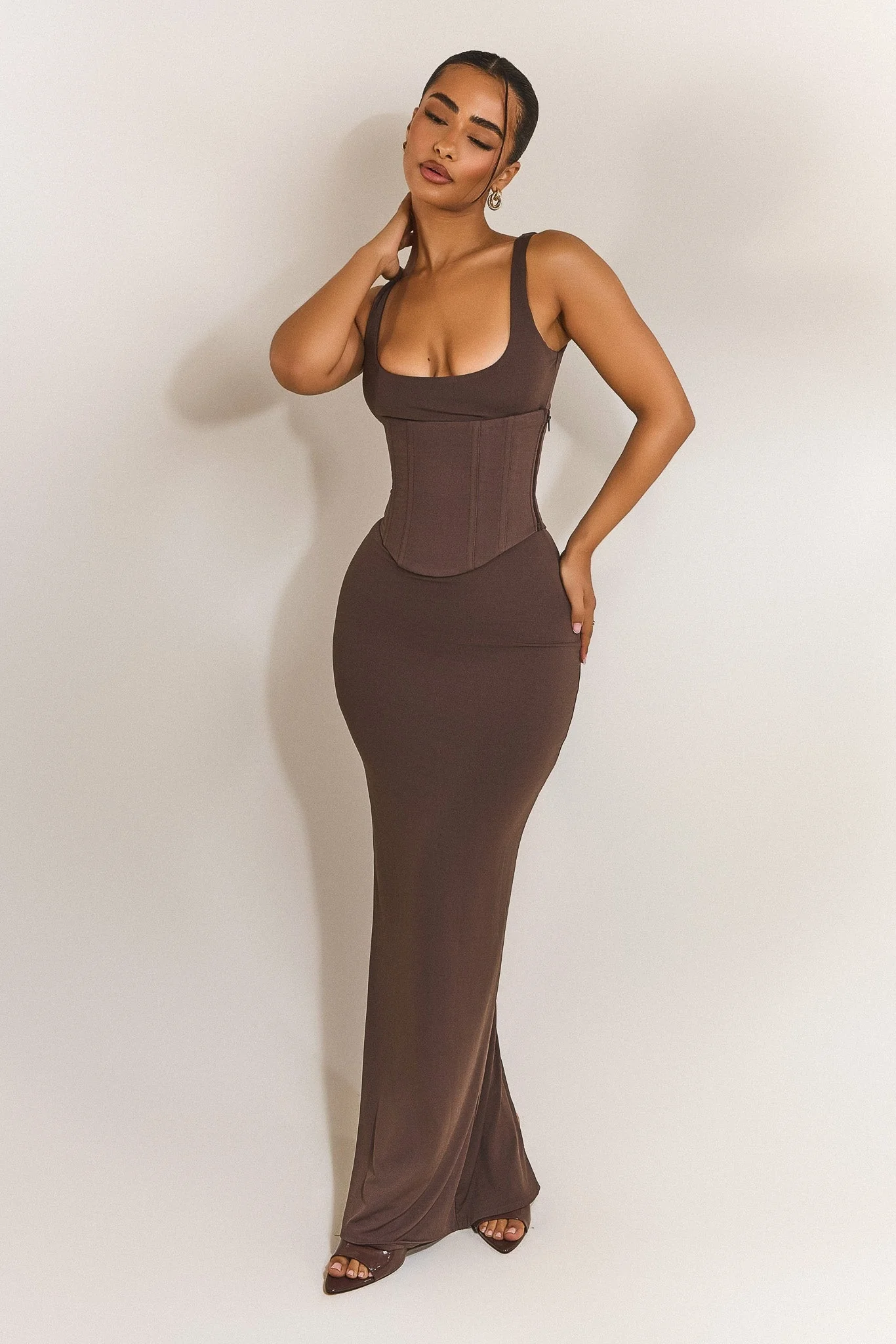 The Sandra Scoop Maxi in Brown