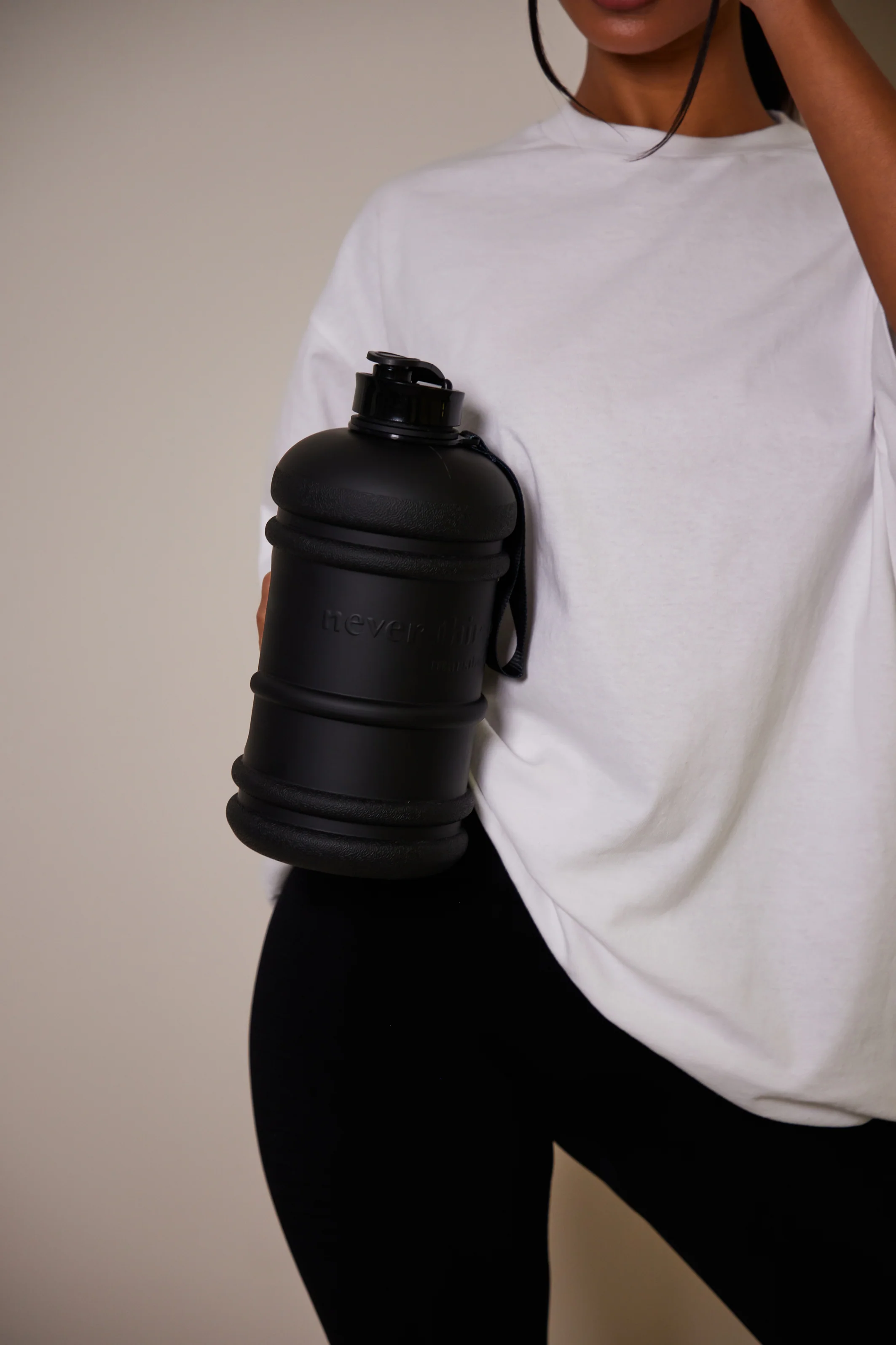 5077-never-thirsty-water-bottle-1.webp Never Thirsty Water Bottle