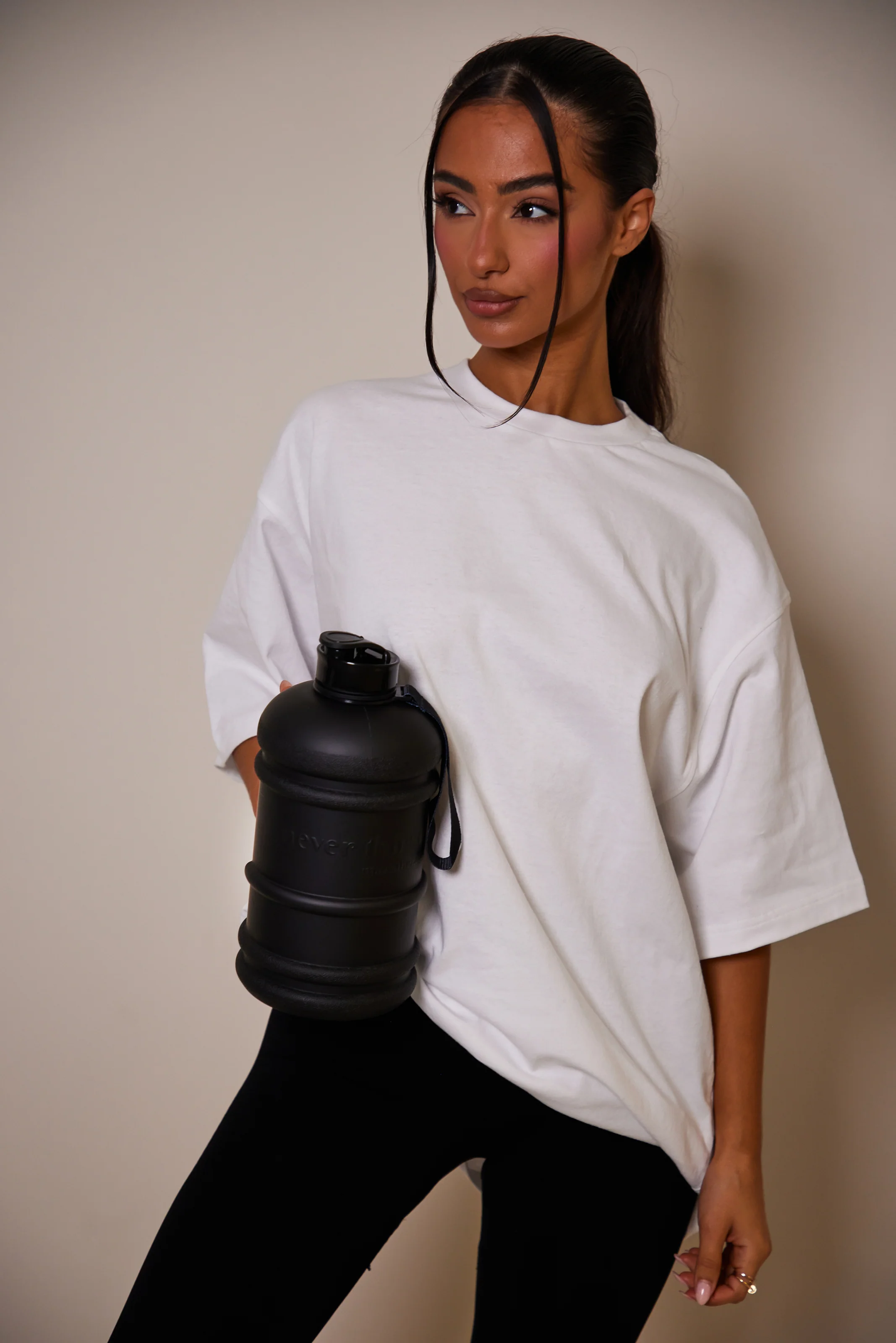 5077-never-thirsty-water-bottle-3.webp Never Thirsty Water Bottle
