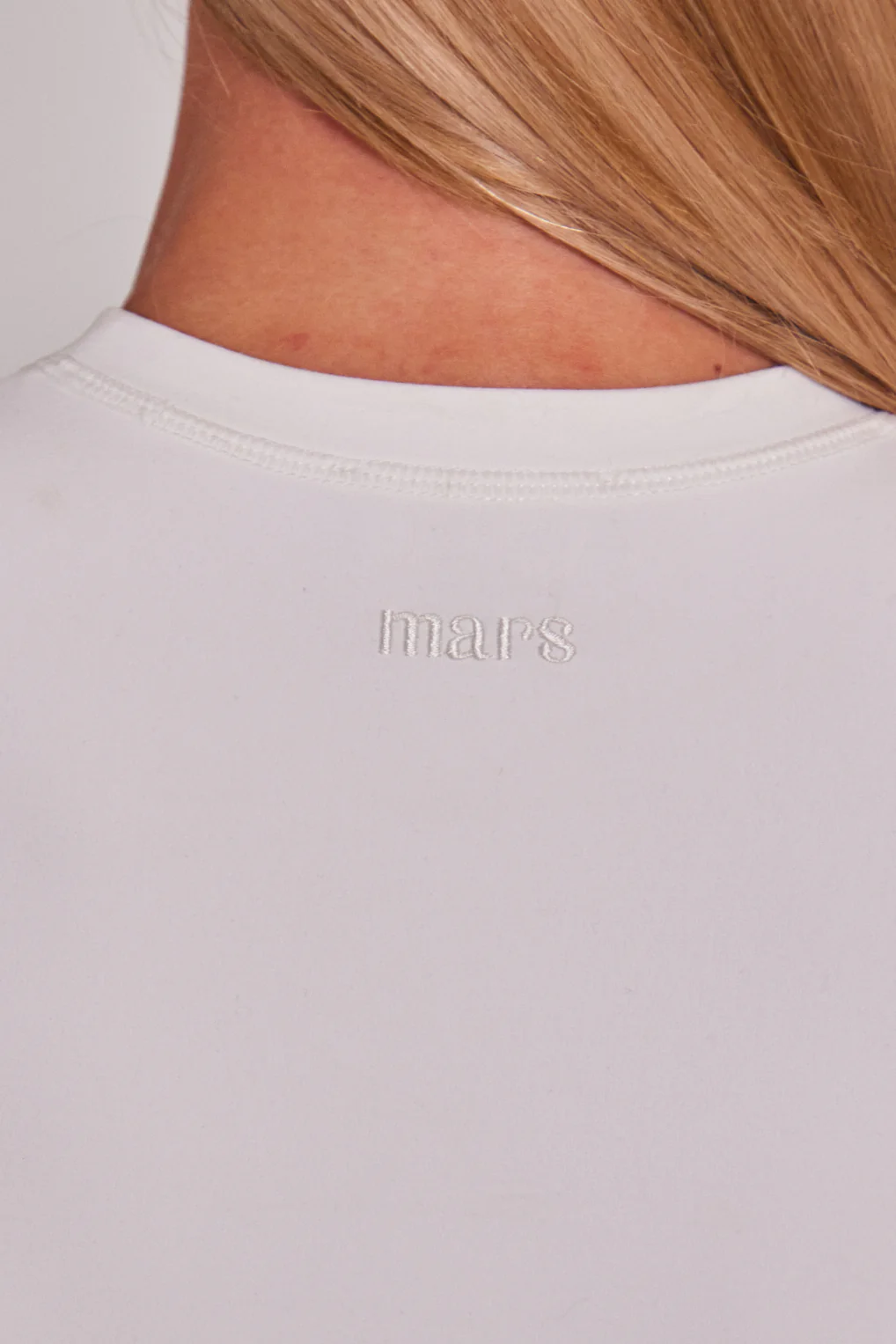 5729-the-sculpt-short-sleeve-tee-in-white-2.webp The Sculpt Short Sleeve Tee in White