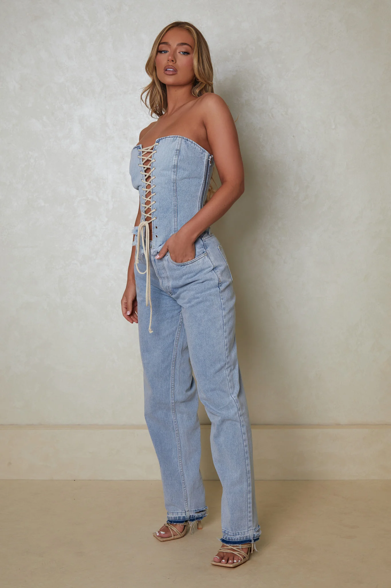 5739-the-denim-distressed-jeans-in-light-wash-3.webp The Denim Distressed Jeans in Light wash