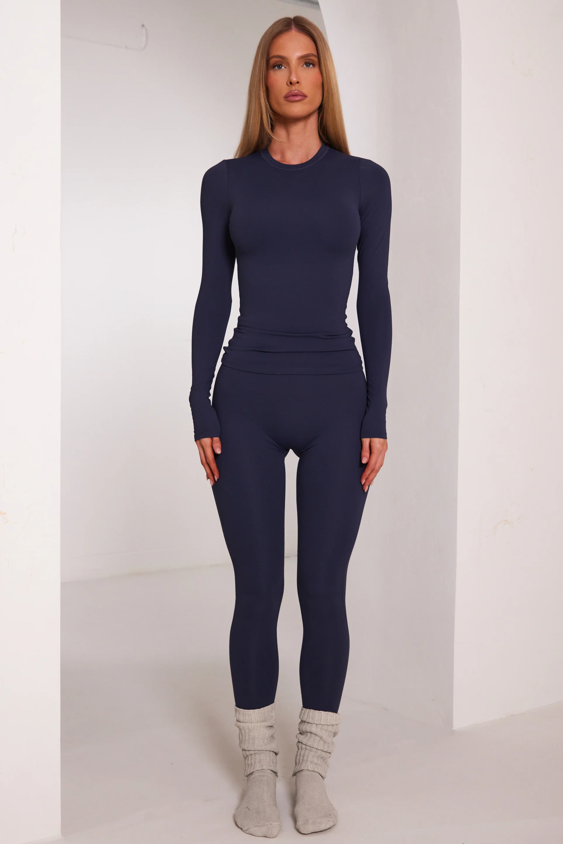 6088-the-sculpt-leggings-in-navy-4.webp The Sculpt Leggings in Navy