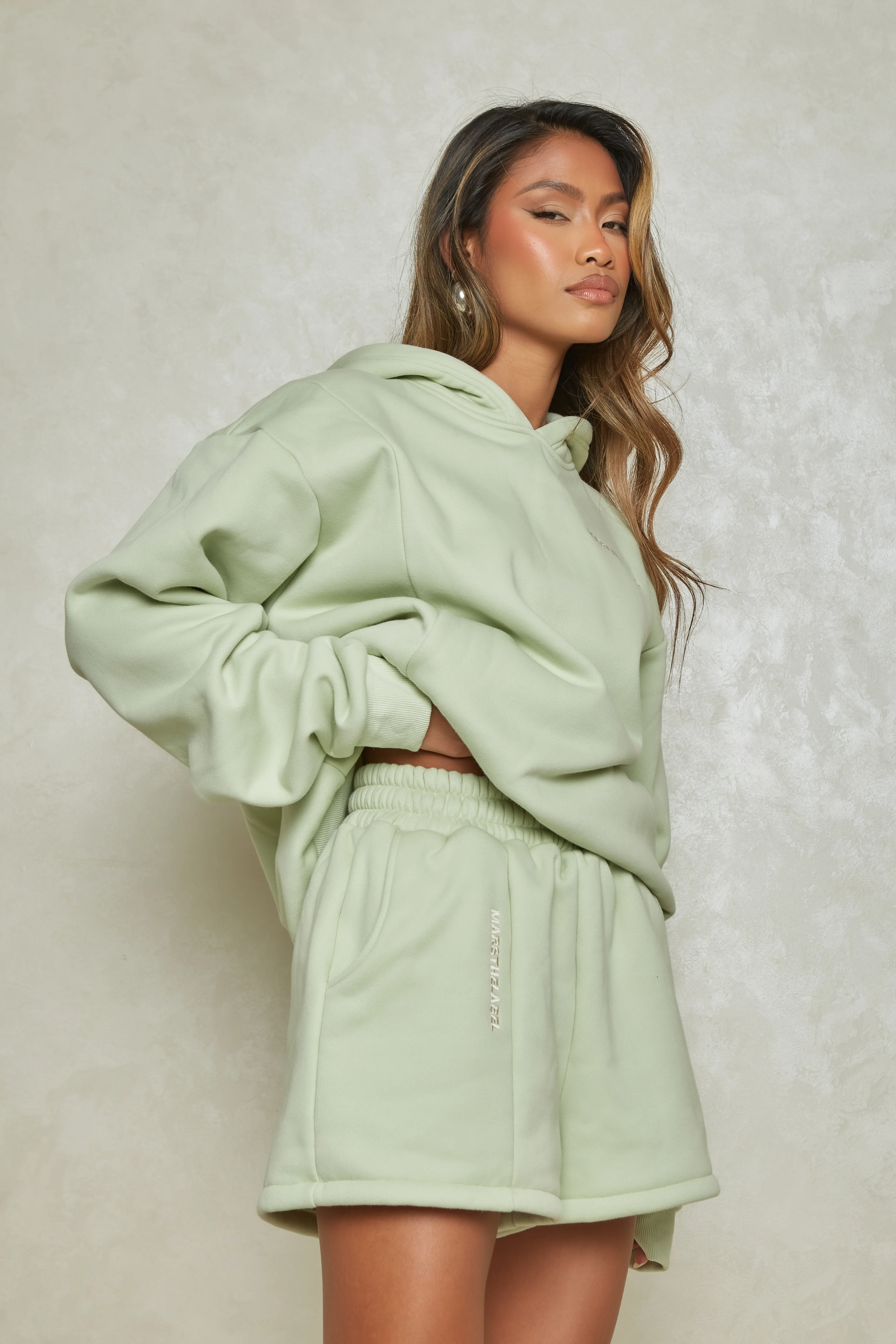 6318-the-essentials-shorts-in-sage-2.webp The Essentials Shorts in Sage