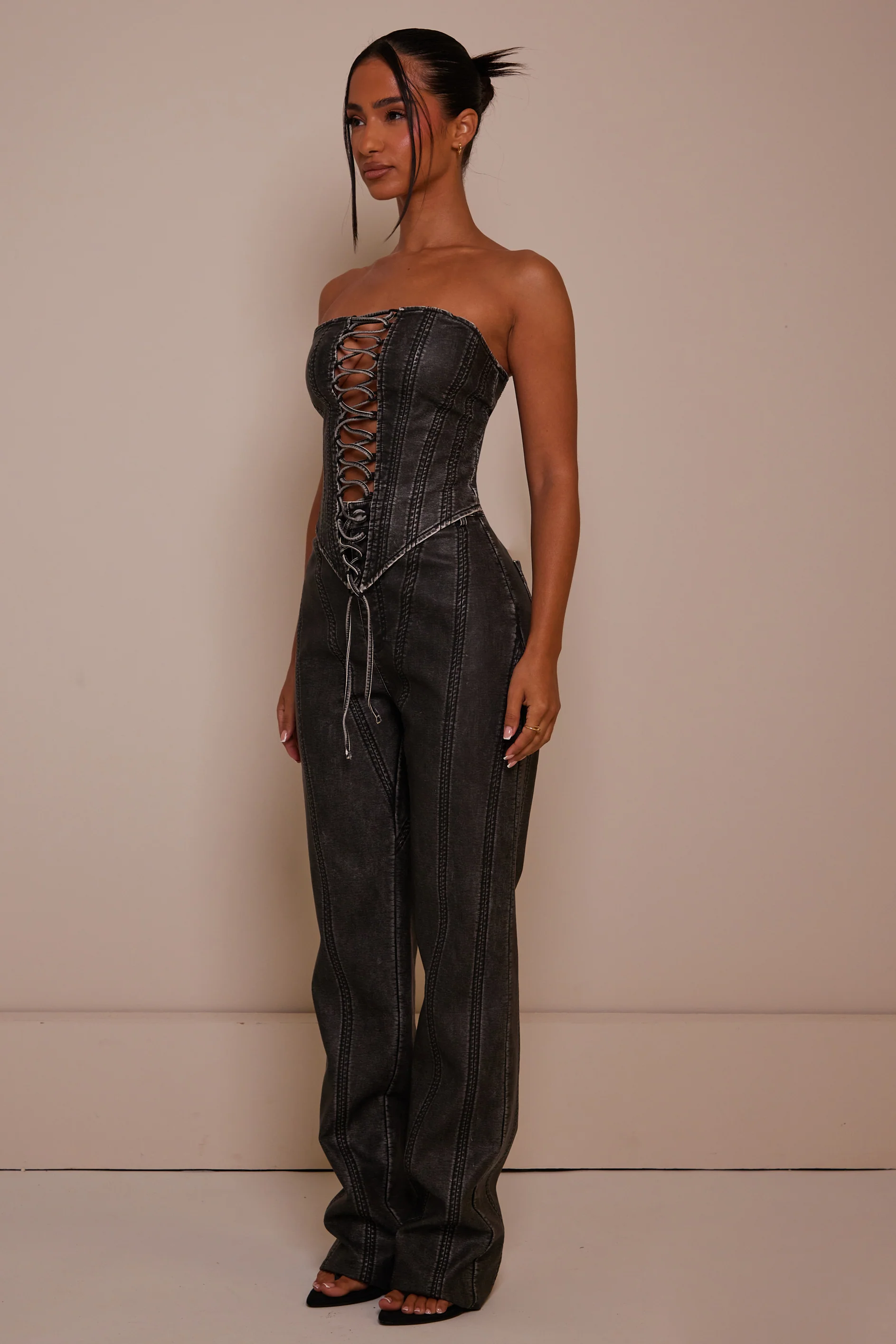 6371-the-lace-up-front-leather-corset-in-wash-black-7.webp The Lace Up Front Leather Corset in Wash Black