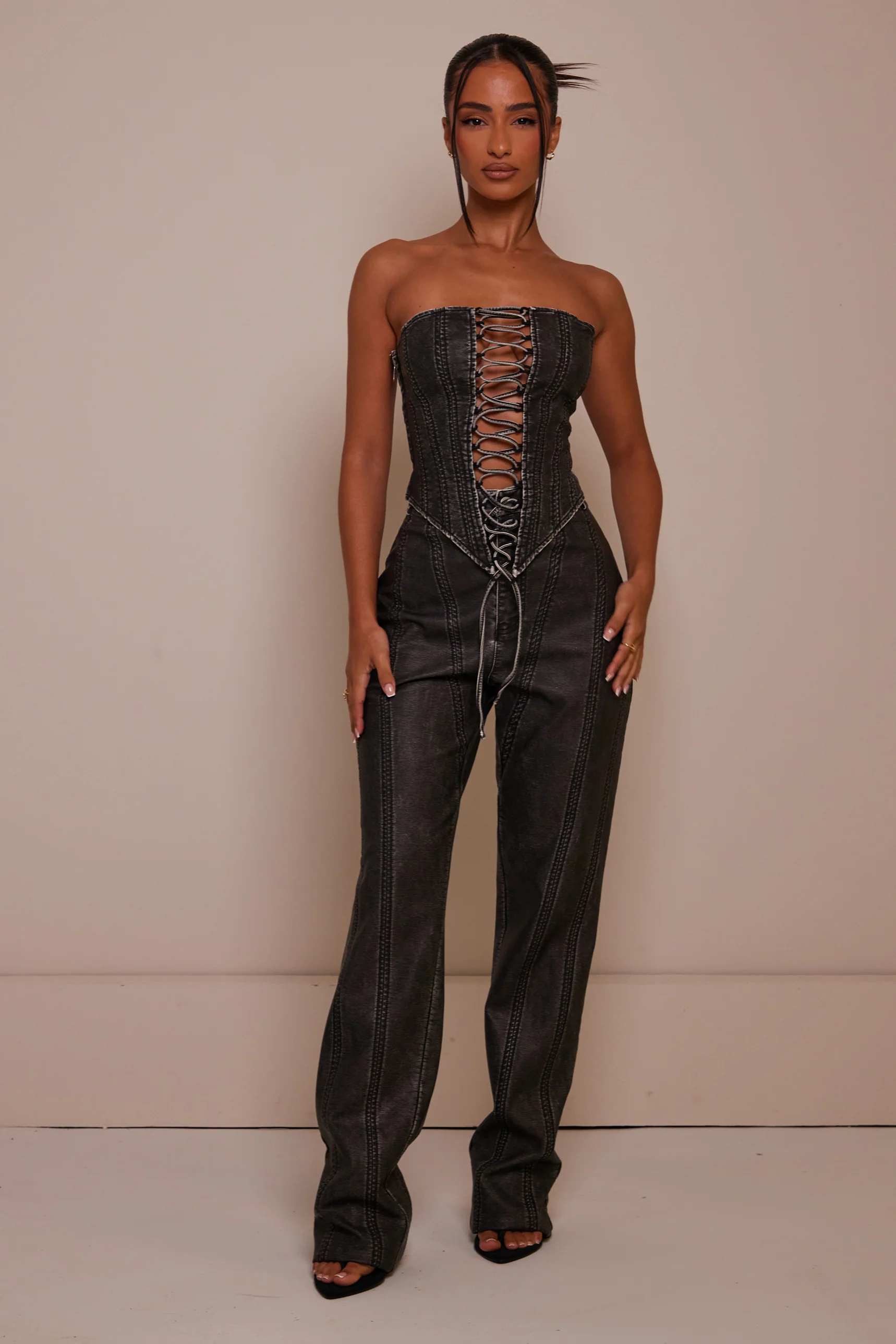 6371-the-lace-up-front-leather-corset-in-wash-black-8.webp The Lace Up Front Leather Corset in Wash Black