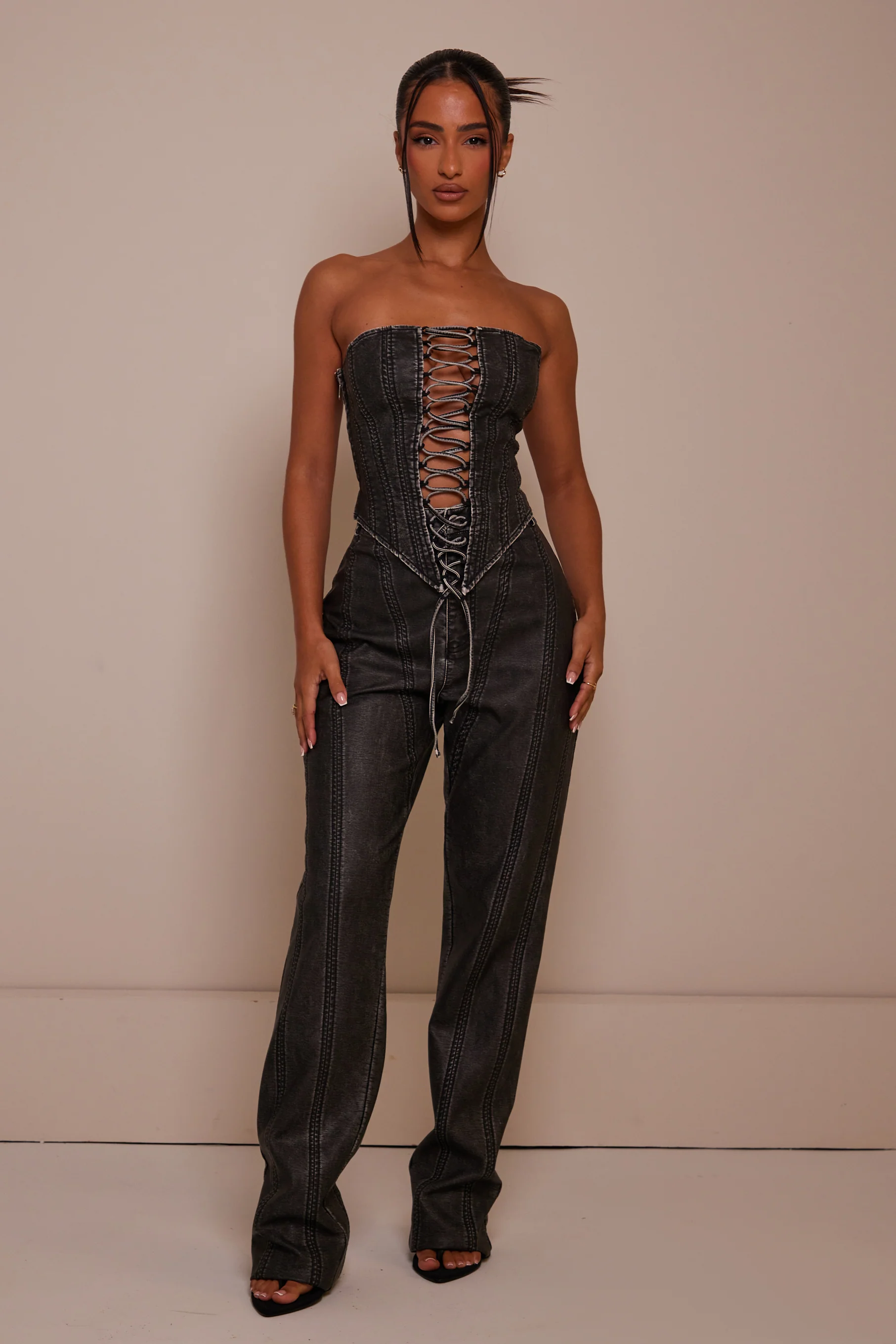 6371-the-lace-up-front-leather-corset-in-wash-black-9.webp The Lace Up Front Leather Corset in Wash Black