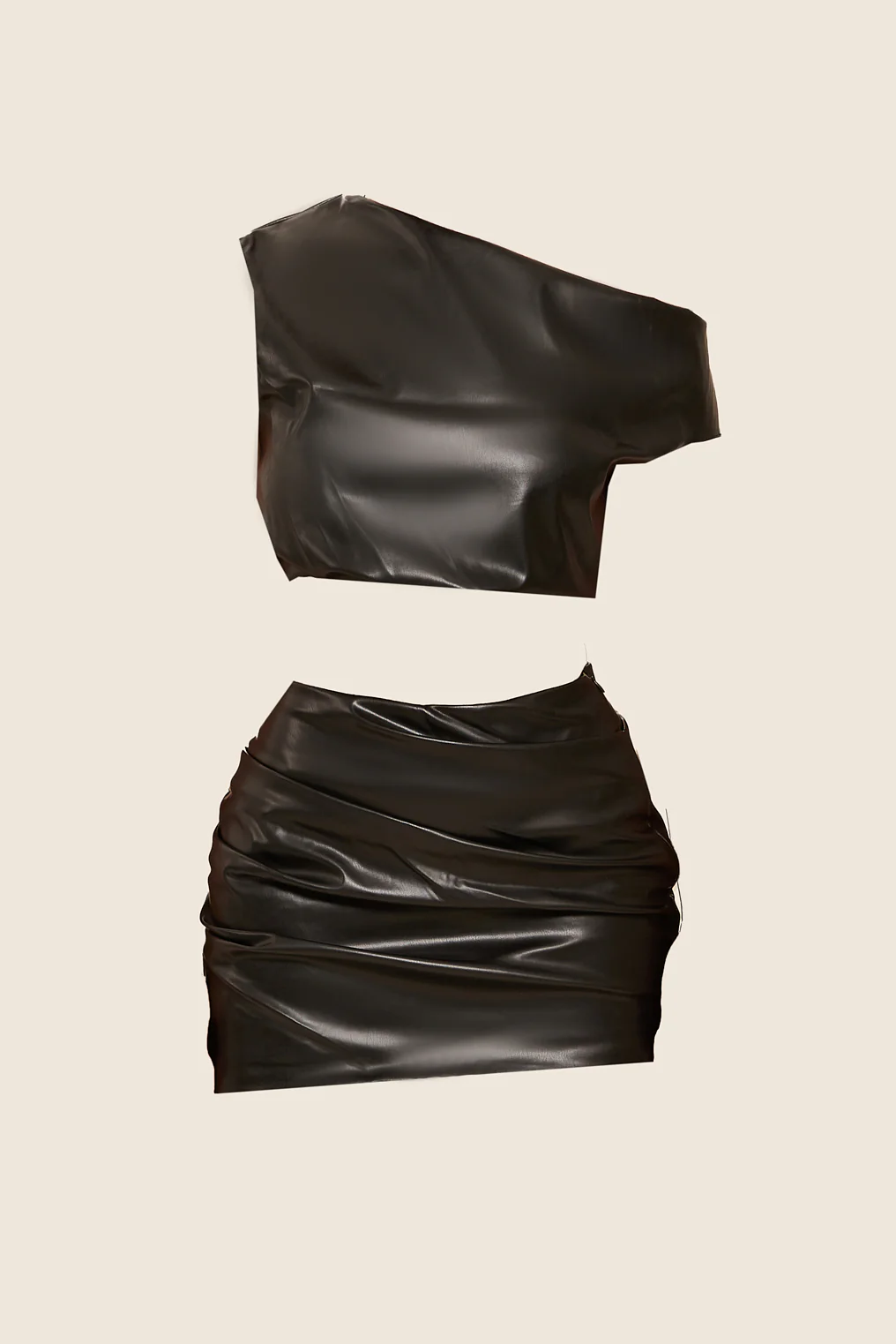 6416-the-leather-drape-set-in-black-9.webp The Leather Drape Set in Black