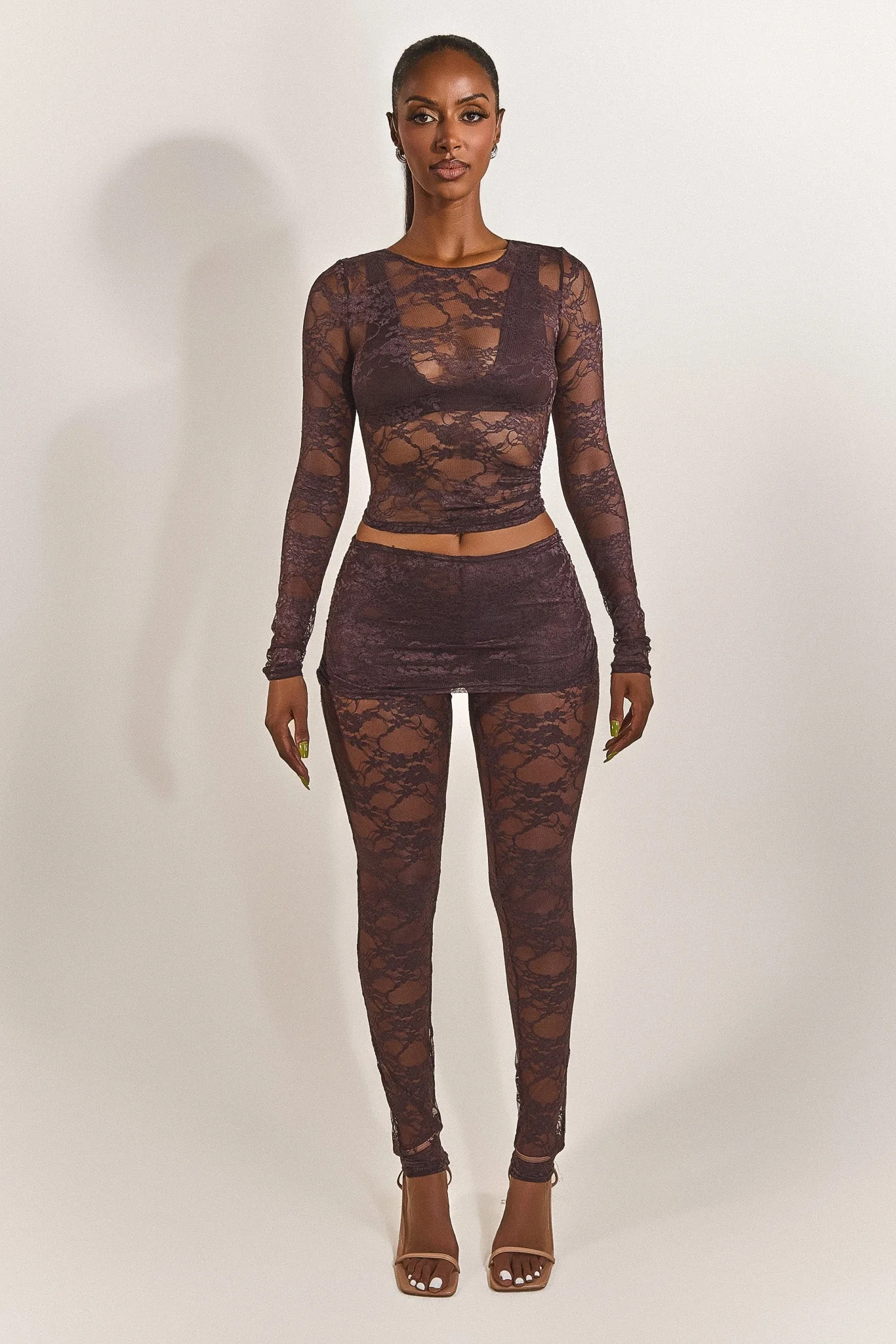 6607-the-caio-set-in-brown-1.webp The Caio Set in Brown