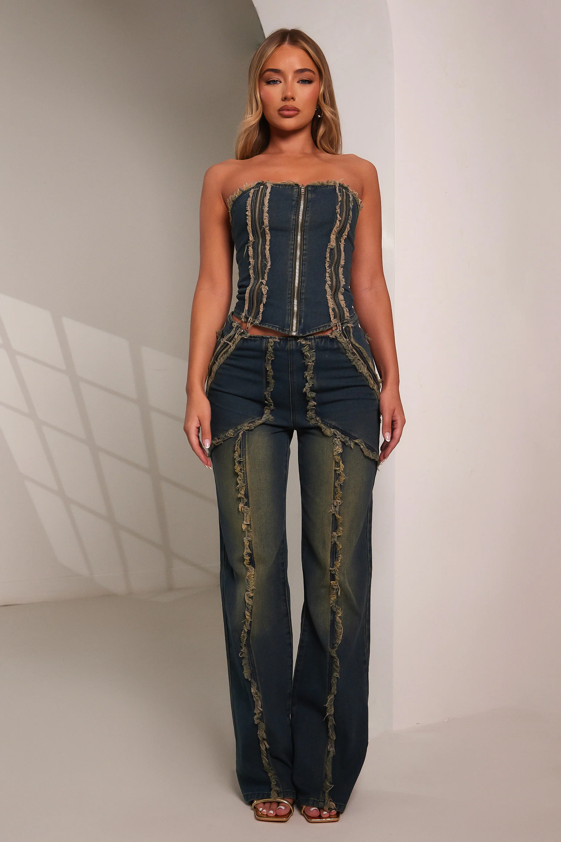6806-the-piper-corset-in-dark-blue-wash-4.webp The Piper Corset in Dark Blue Wash