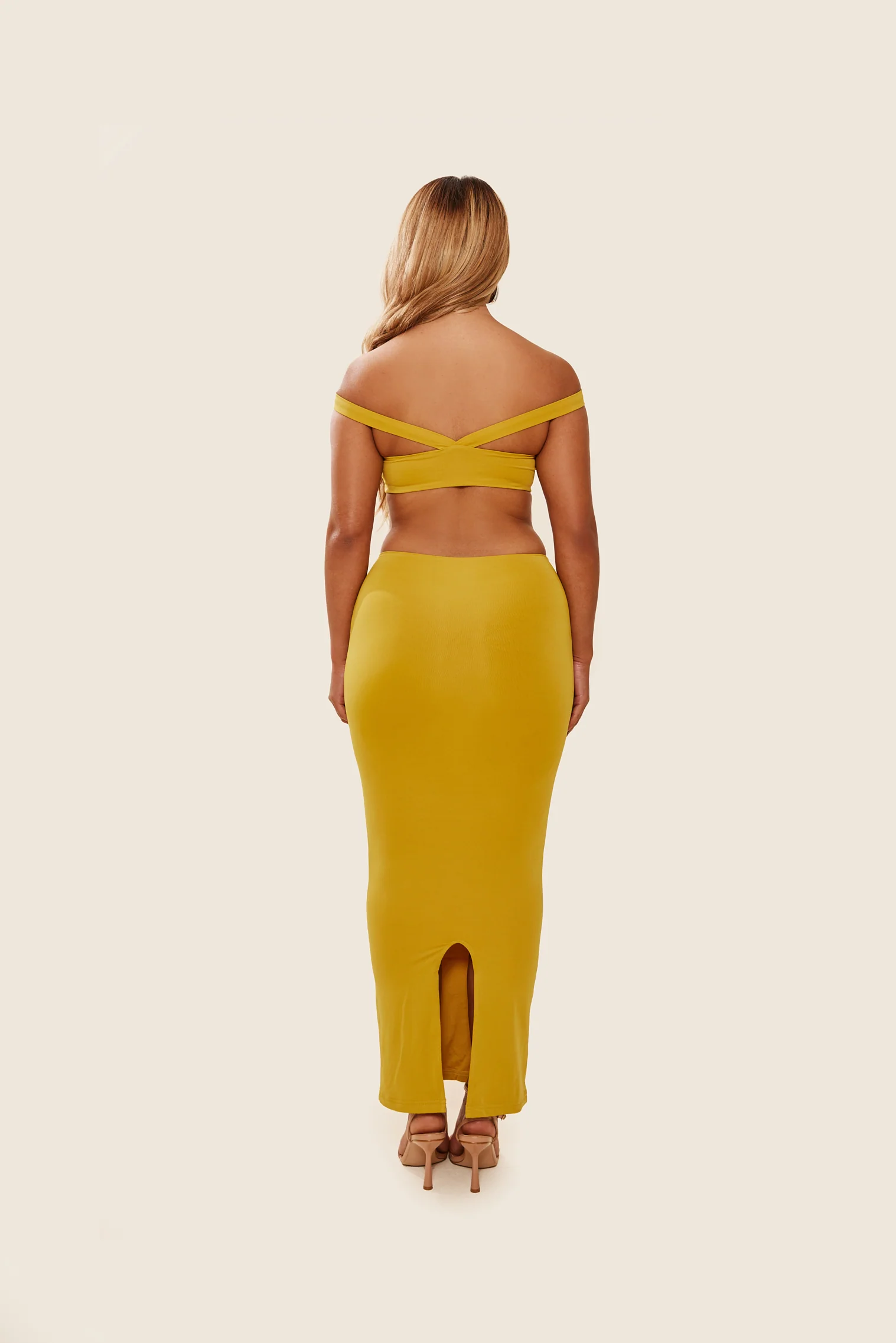 7897-the-off-shoulder-midaxi-set-in-mustard-5.webp The Off Shoulder Midaxi Set in Mustard