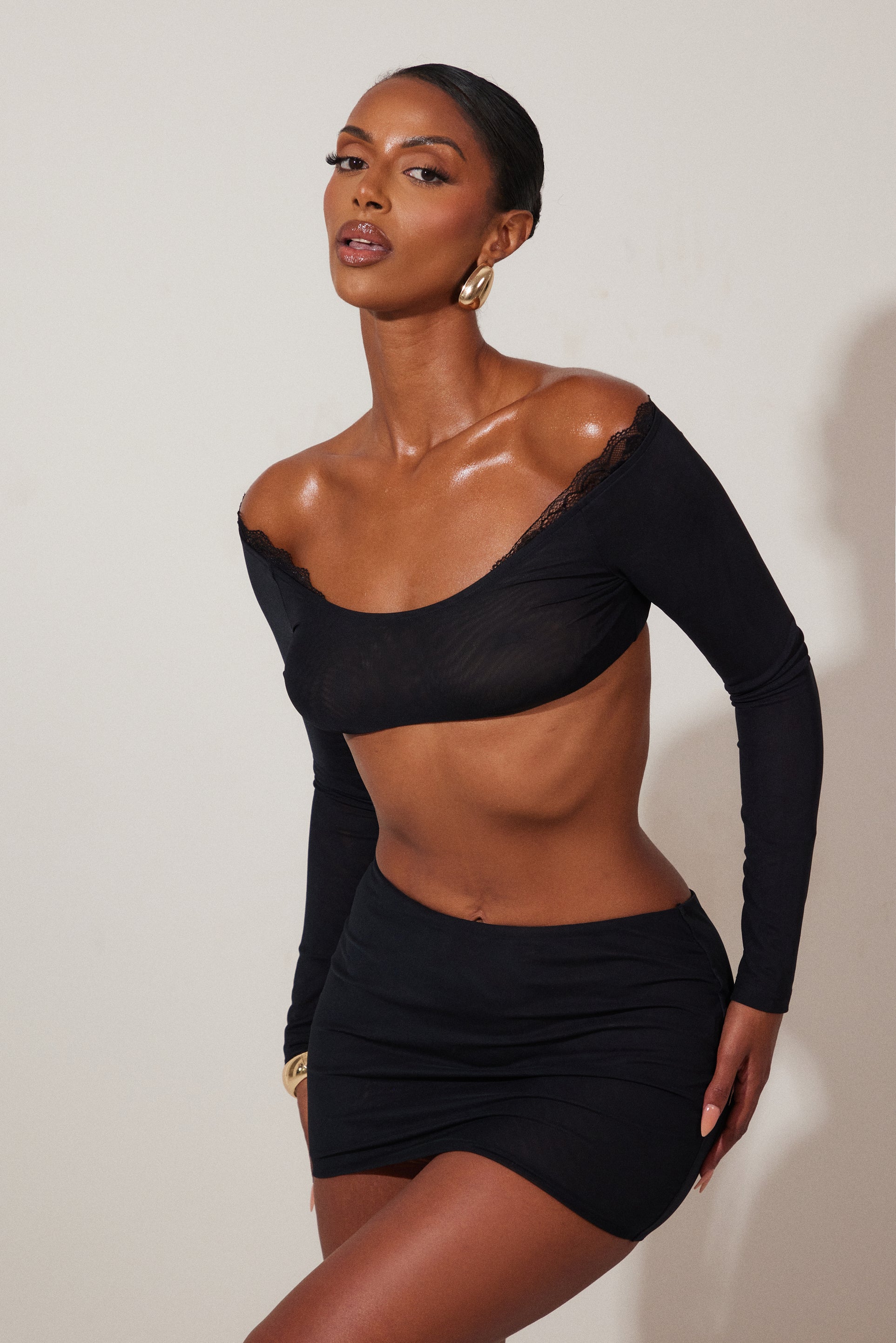 7947-the-nikoli-set-in-black-1.jpg The Nikoli Set in Black