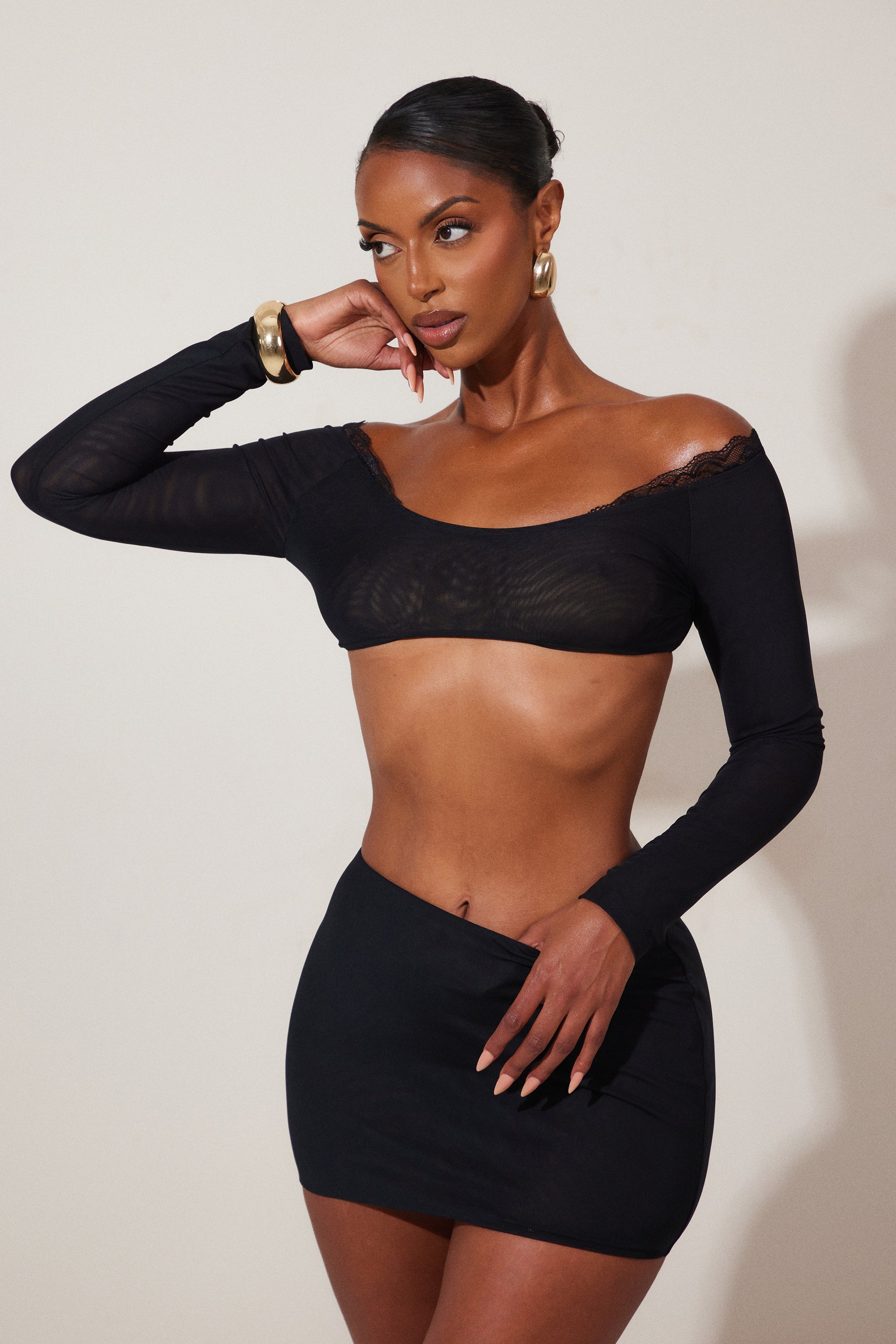 7947-the-nikoli-set-in-black-6.jpg The Nikoli Set in Black