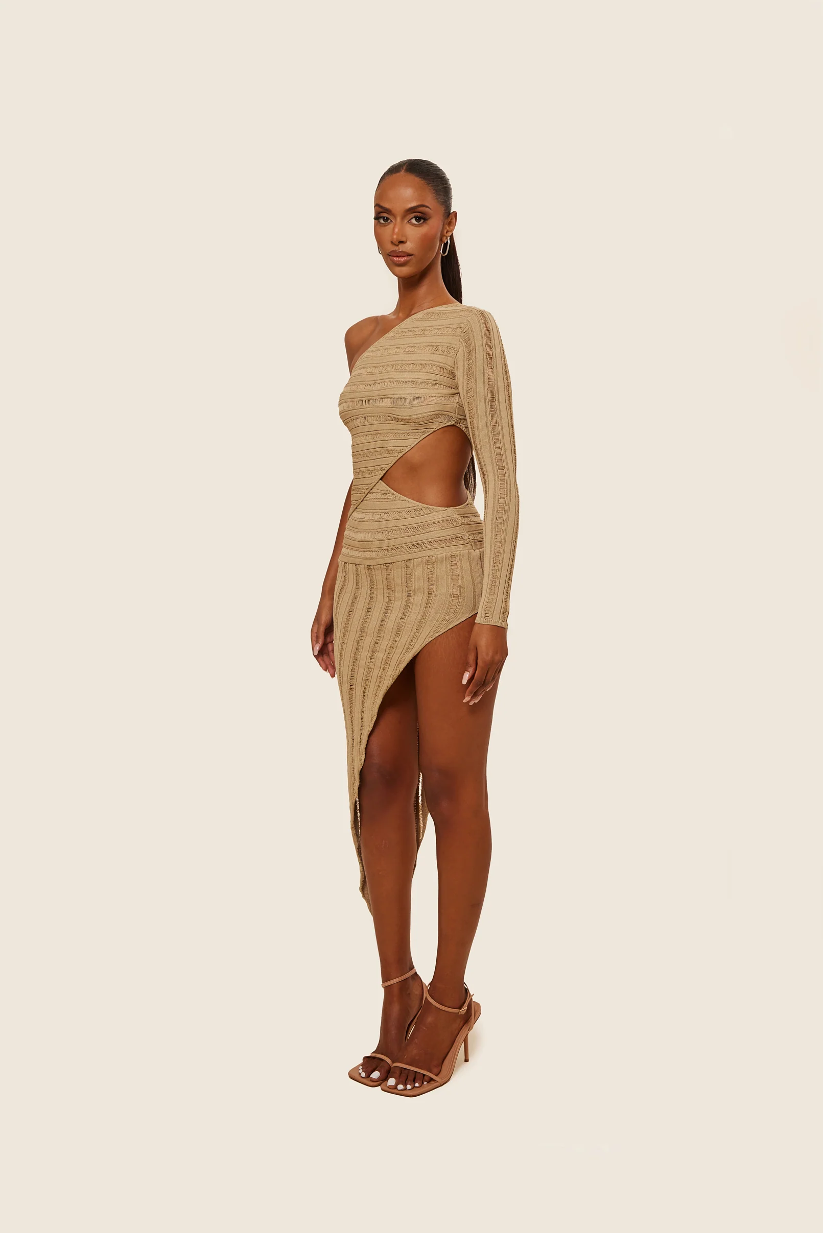 8275-the-dahlia-maxi-3.webp The Dahlia Maxi