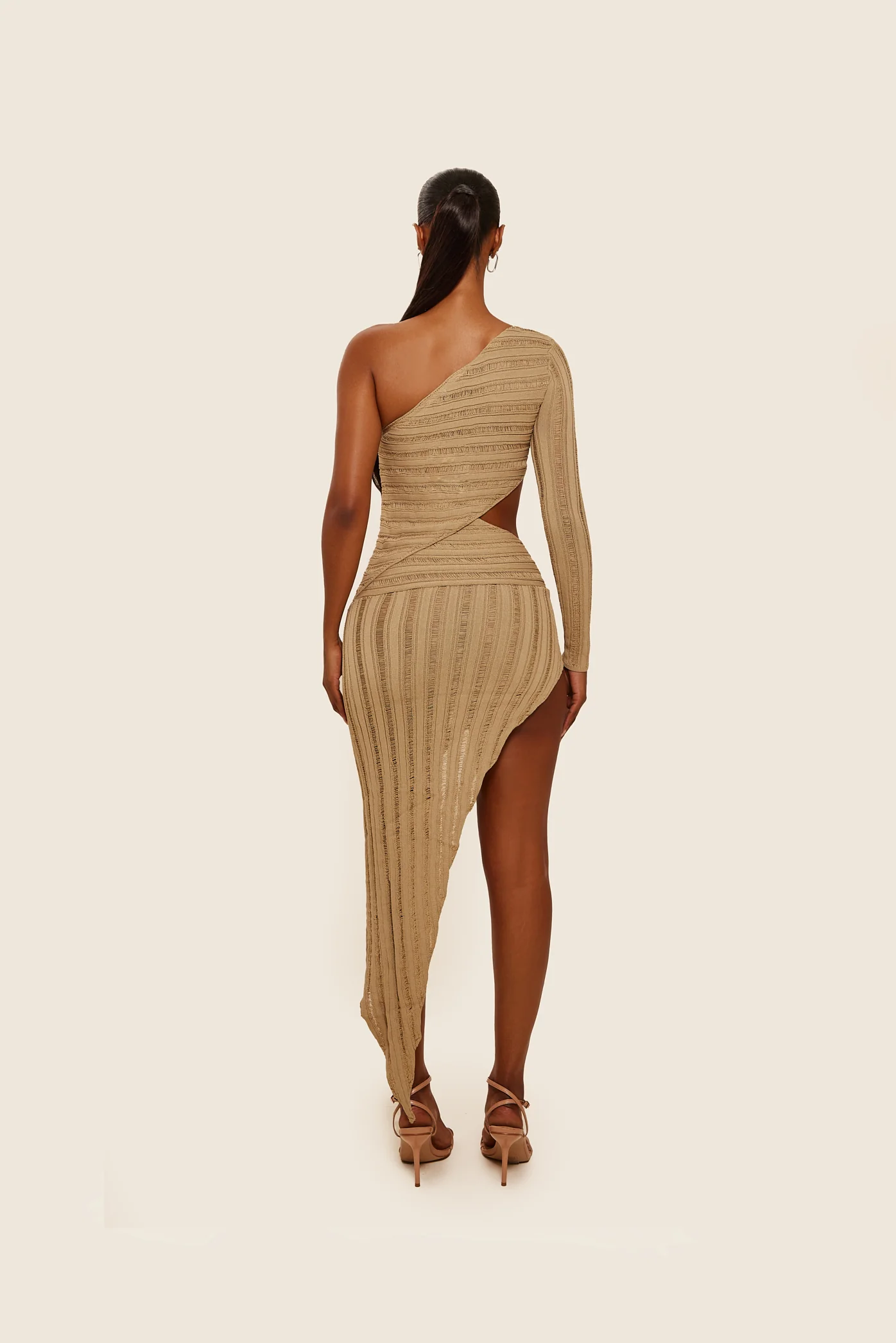 8275-the-dahlia-maxi-6.webp The Dahlia Maxi