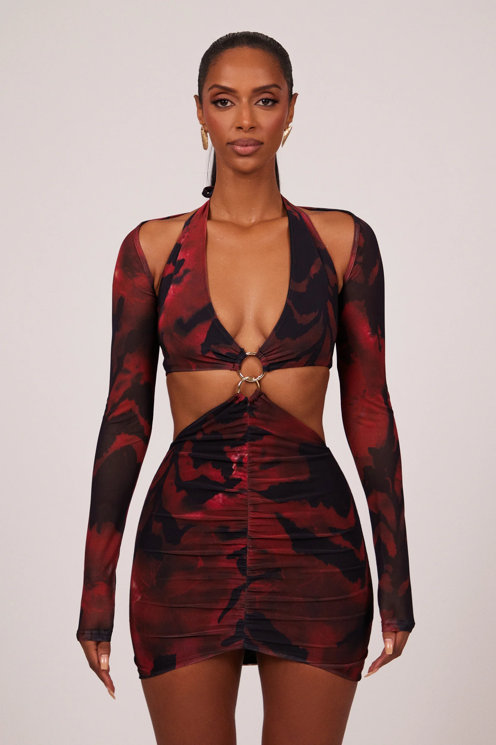 9131-the-ring-detail-plunge-shrug-mini-in-red-print-5.webp The Ring detail Plunge Shrug Mini in Red Print