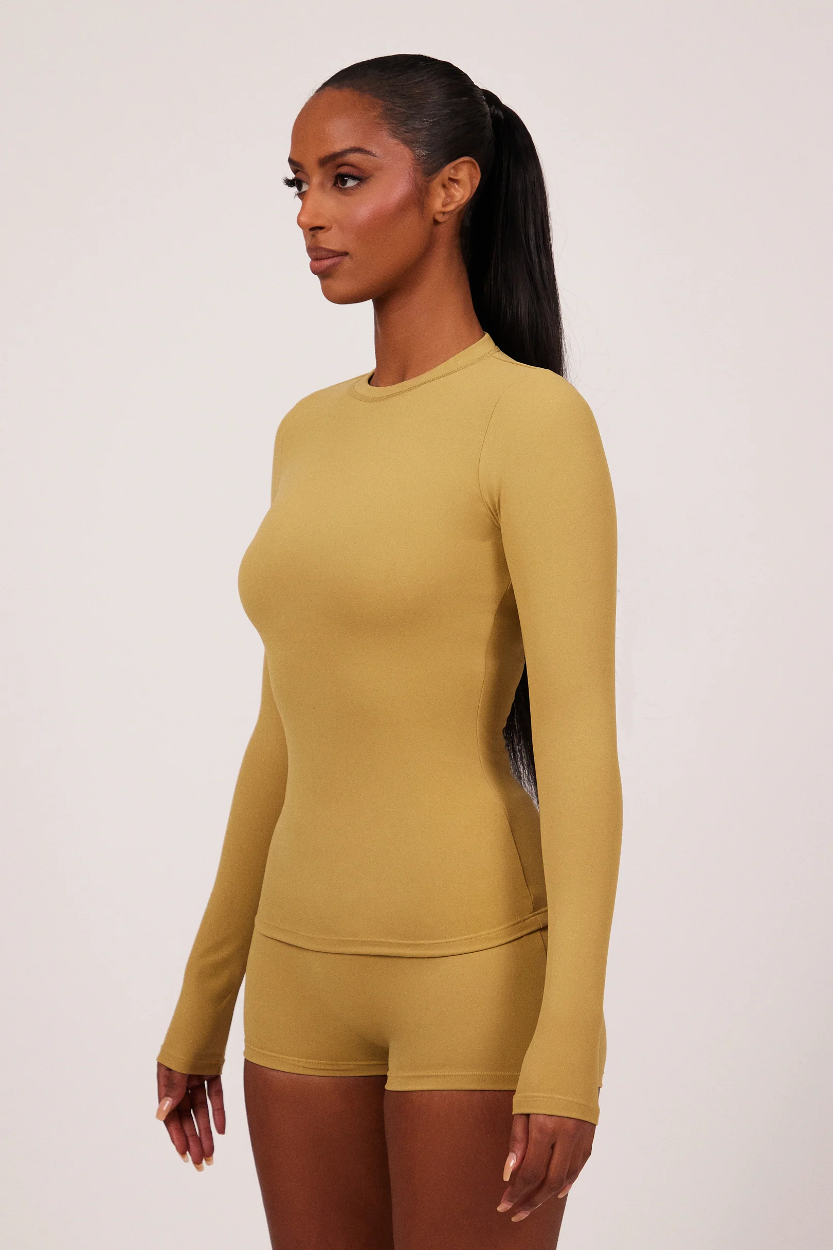 9225-the-sculpt-long-sleeve-tee-in-khaki-4.webp The Sculpt Long Sleeve Tee in Khaki