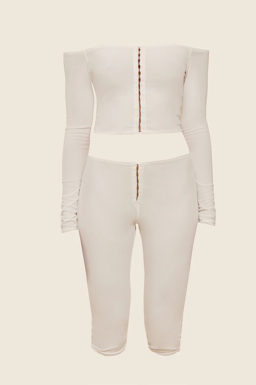 9345-the-larissa-set-in-top-6.webp The Larissa Set in Top