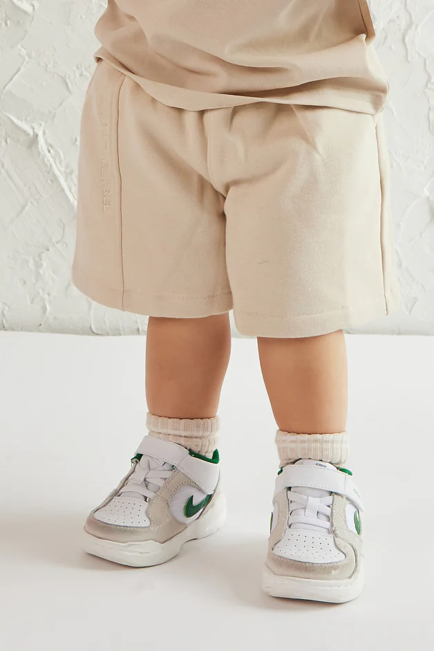 9401-the-kids-essentials-shorts-in-stone-1.webp The Kids Essentials Shorts in Stone