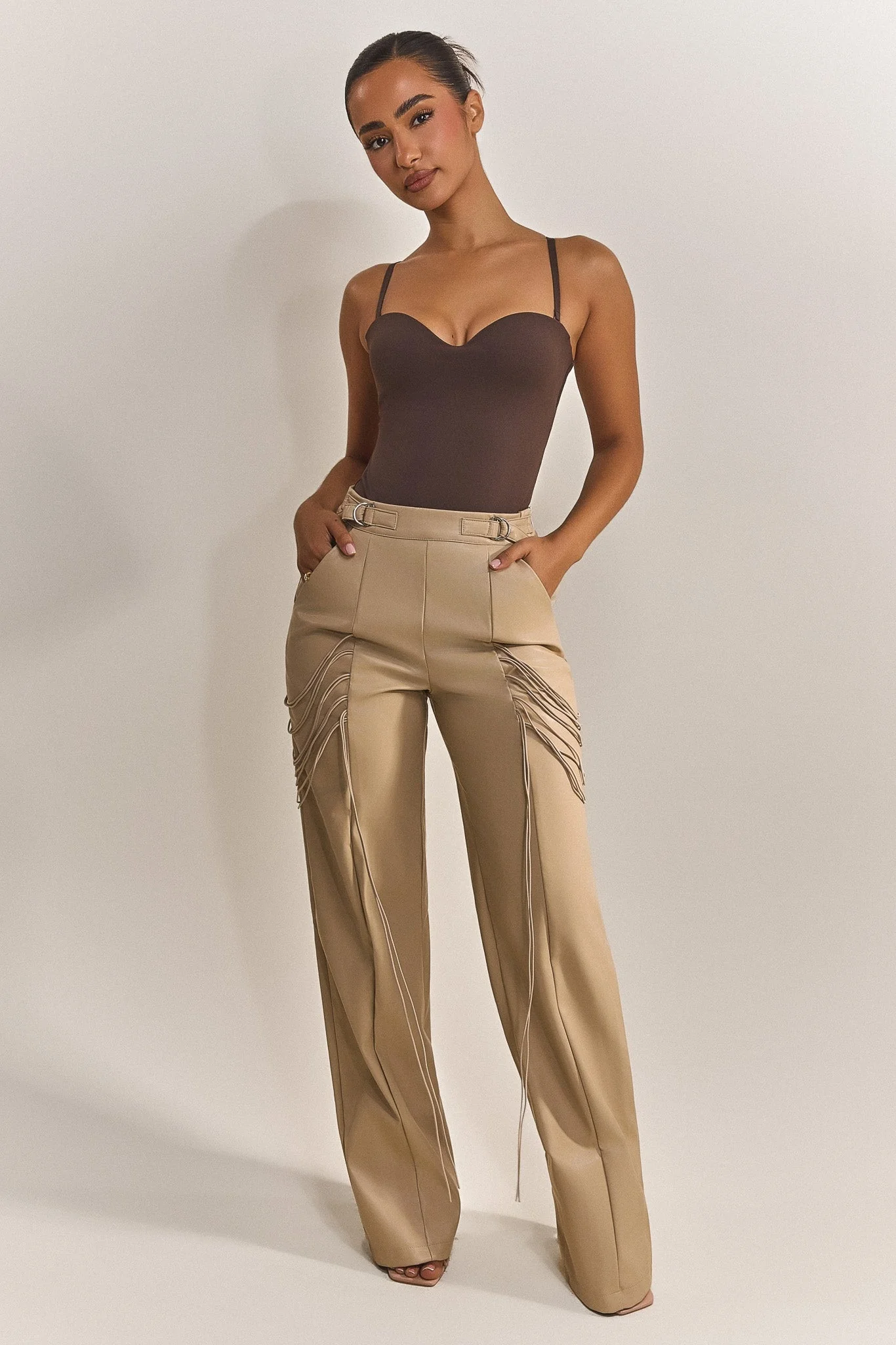 9444-string-detail-leather-trousers-5.webp String detail leather trousers